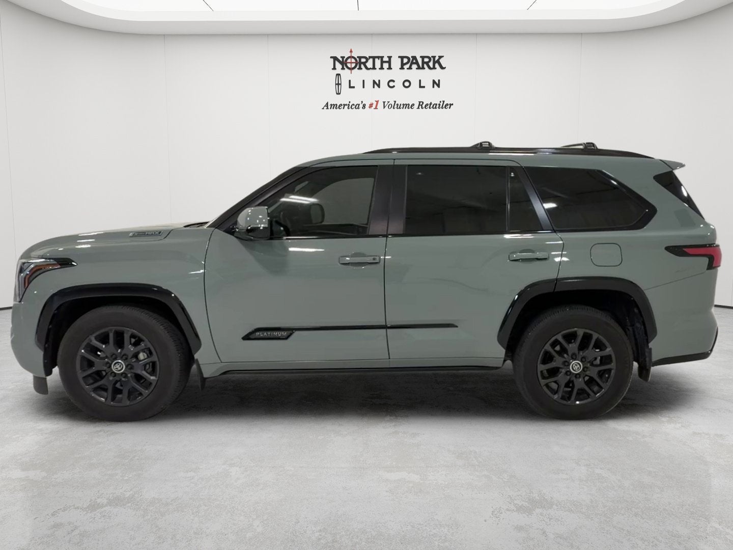 2024 Toyota Sequoia Platinum
