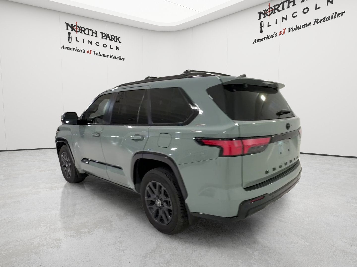 2024 Toyota Sequoia Platinum
