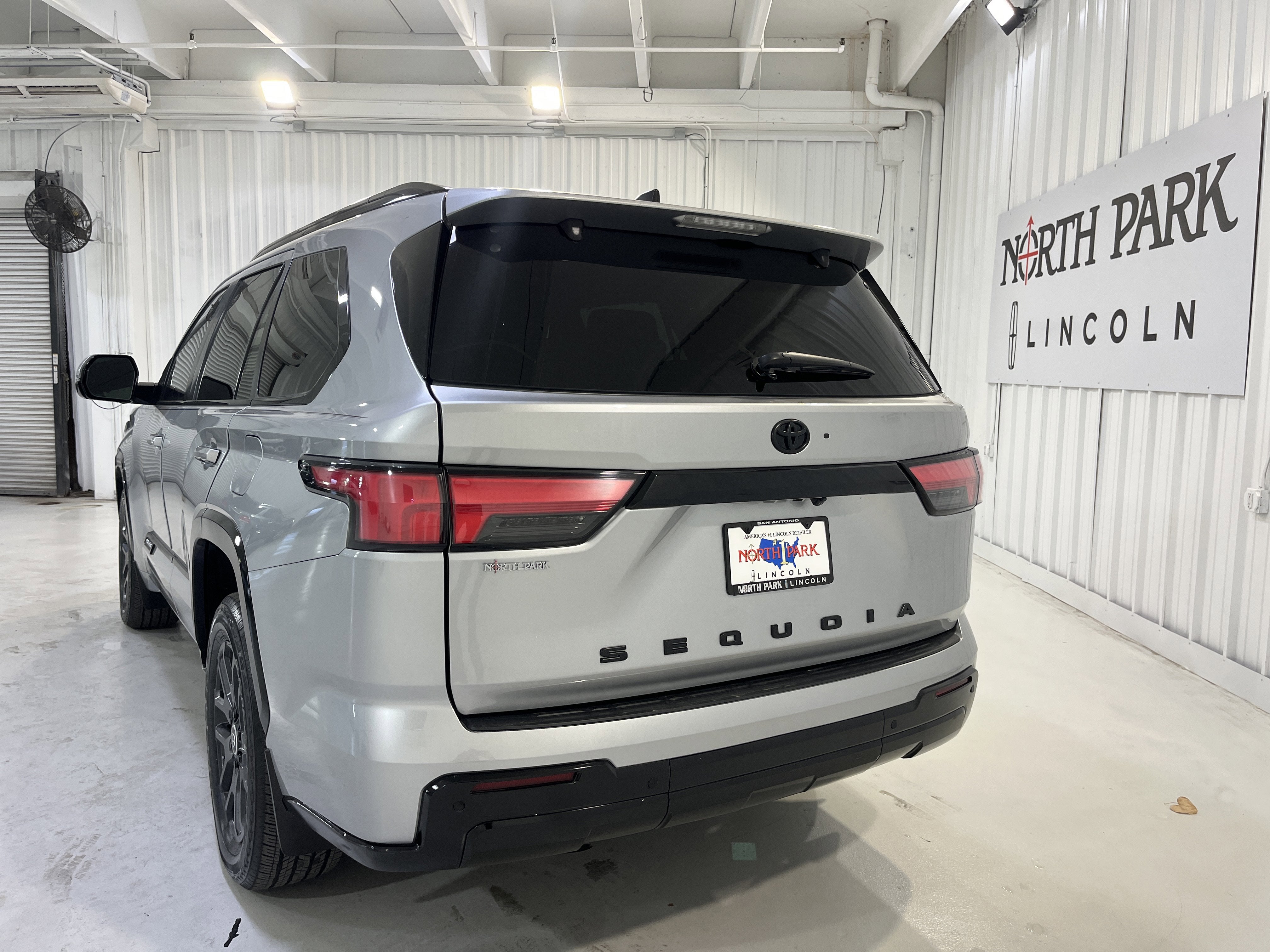 2024 Toyota Sequoia Platinum