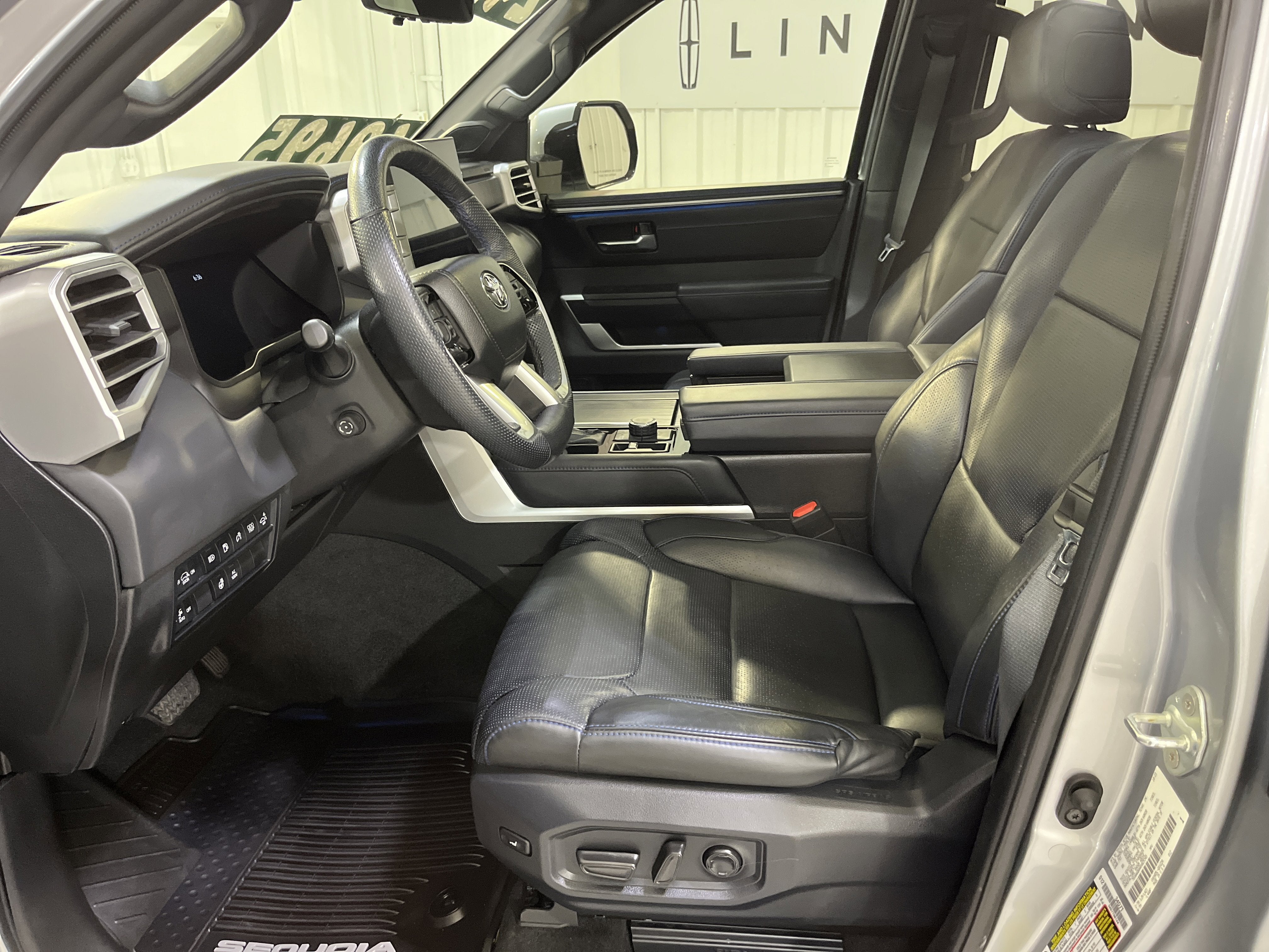 2024 Toyota Sequoia Platinum