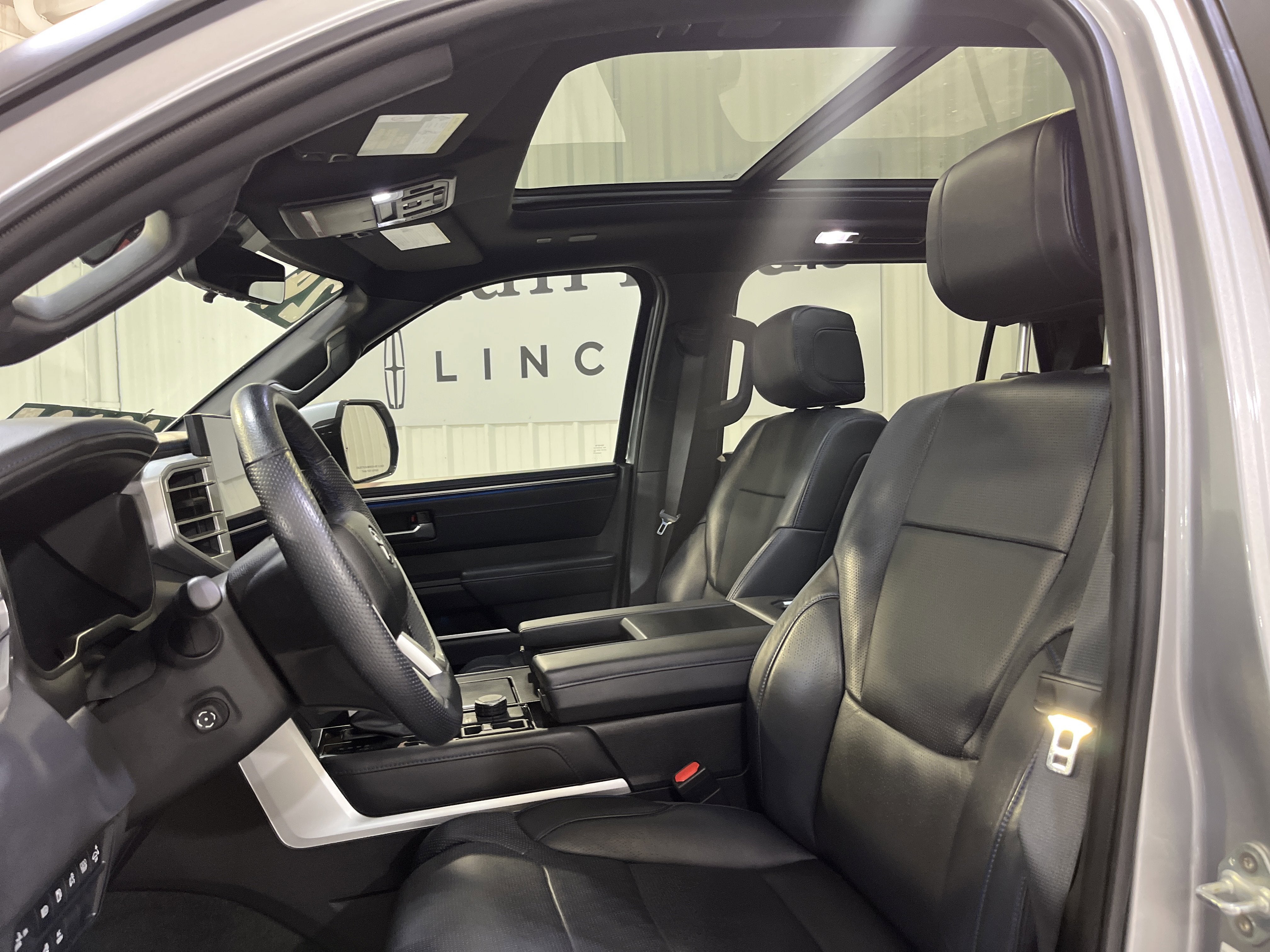 2024 Toyota Sequoia Platinum