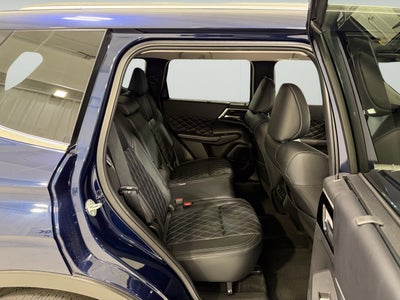 2024 Mitsubishi Outlander SEL