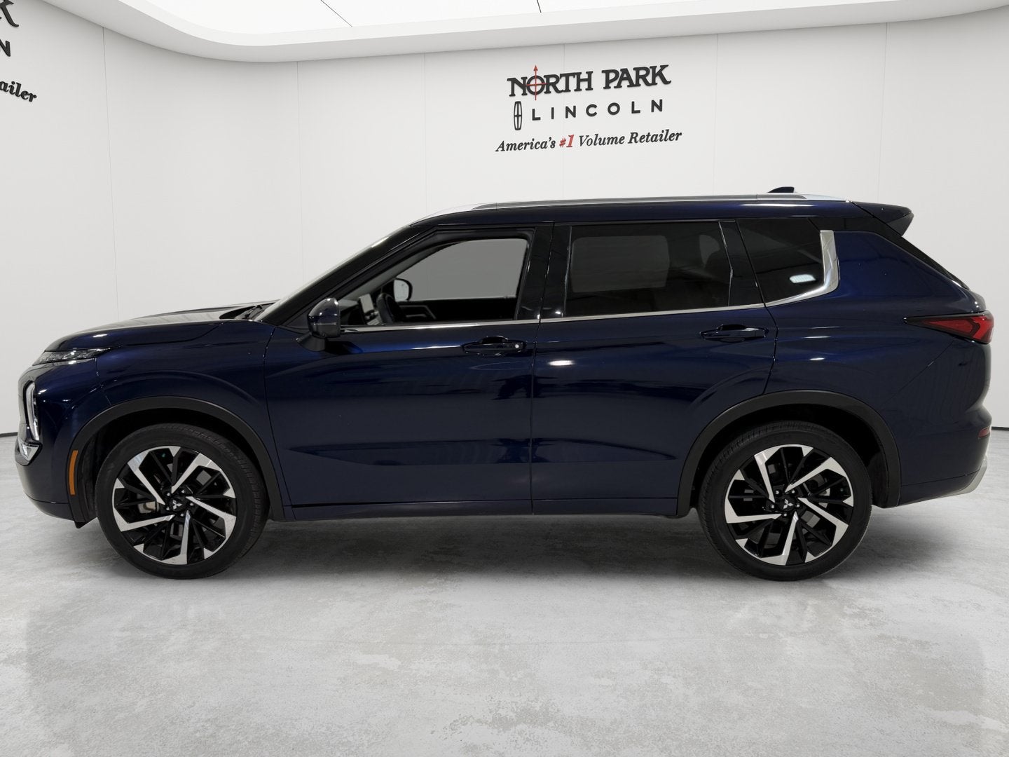 2024 Mitsubishi Outlander SEL