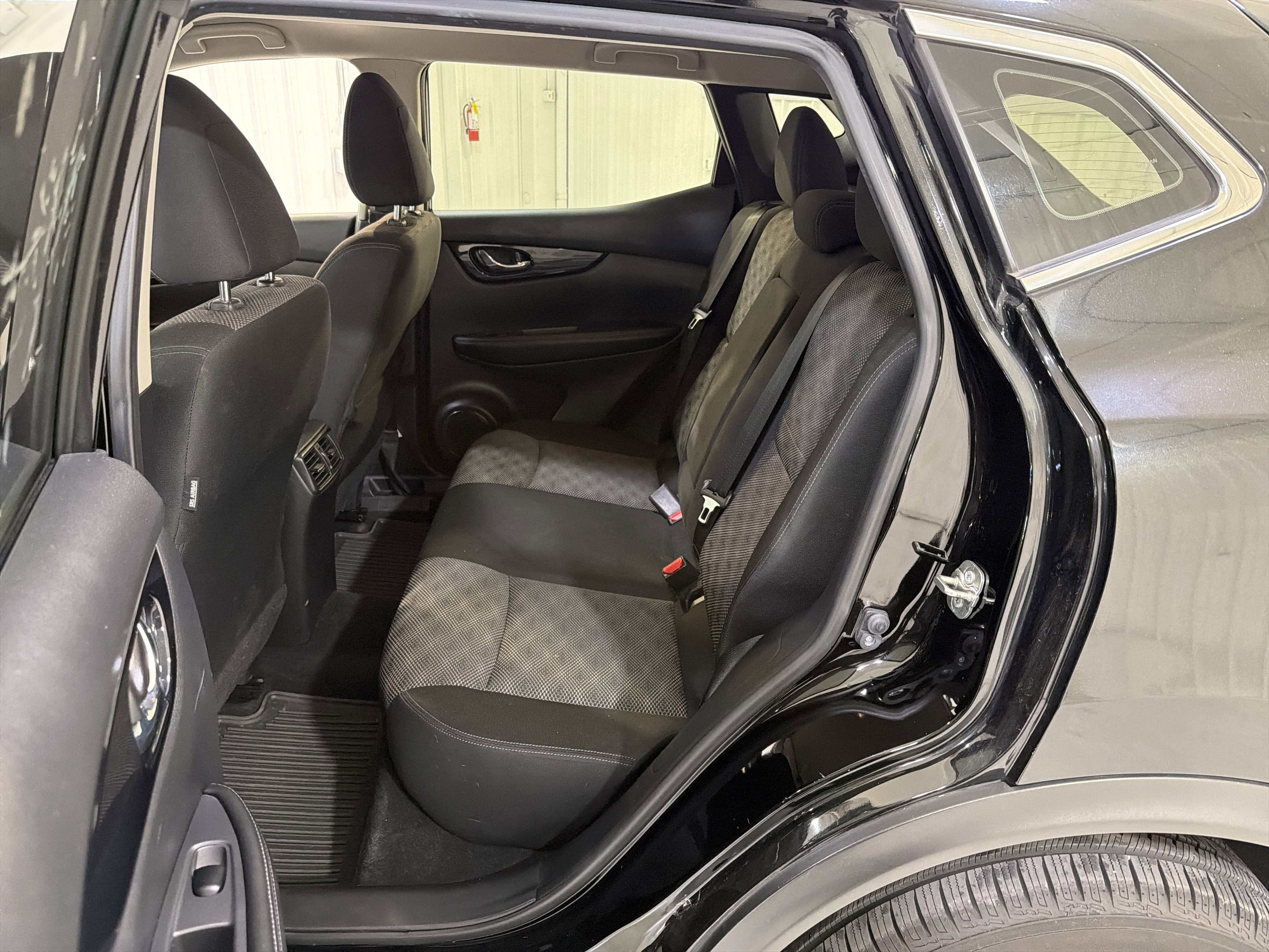 2018 Nissan Rogue Sport SV