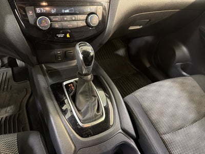 2018 Nissan Rogue Sport SV