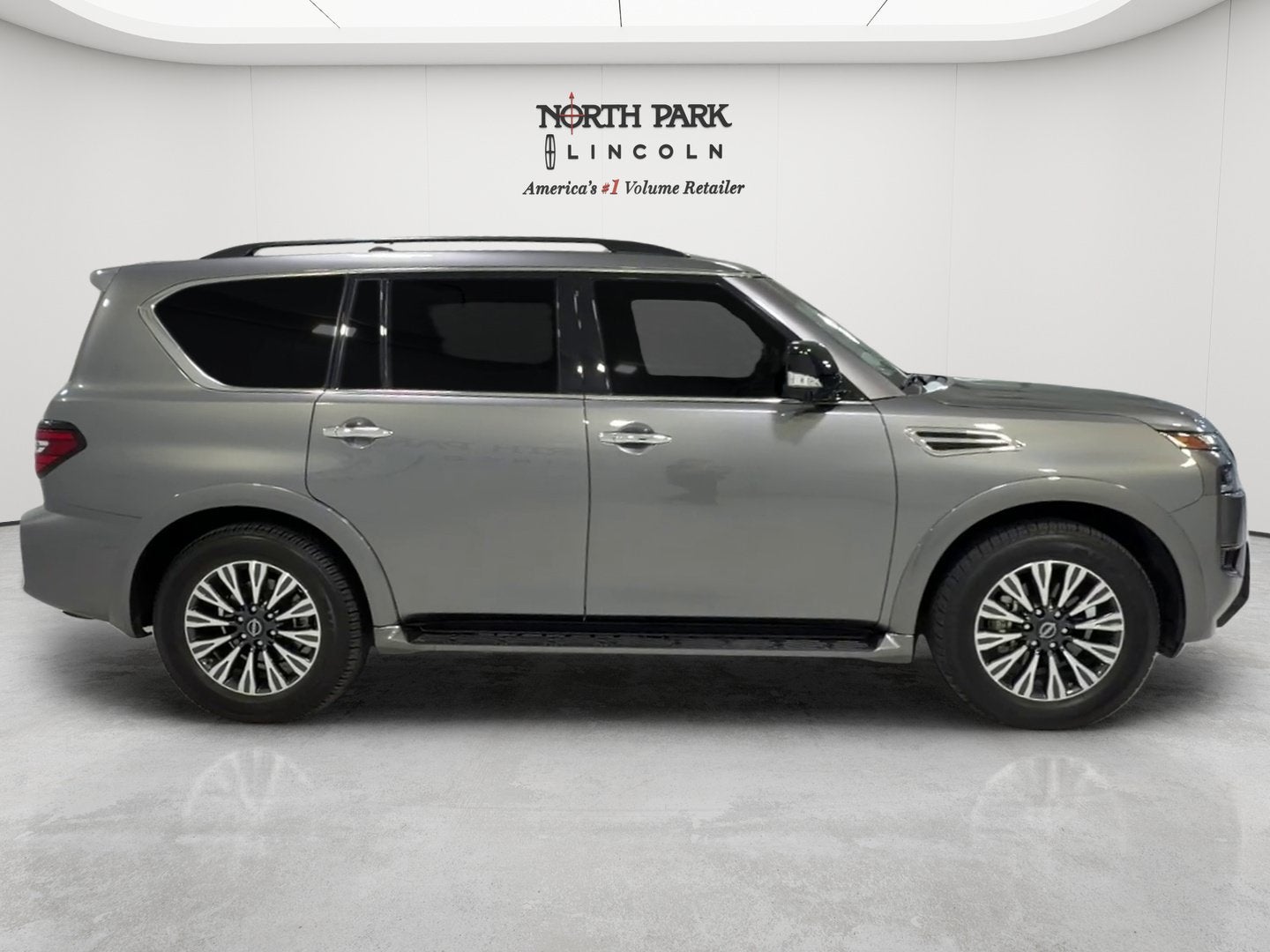 2024 Nissan Armada SL
