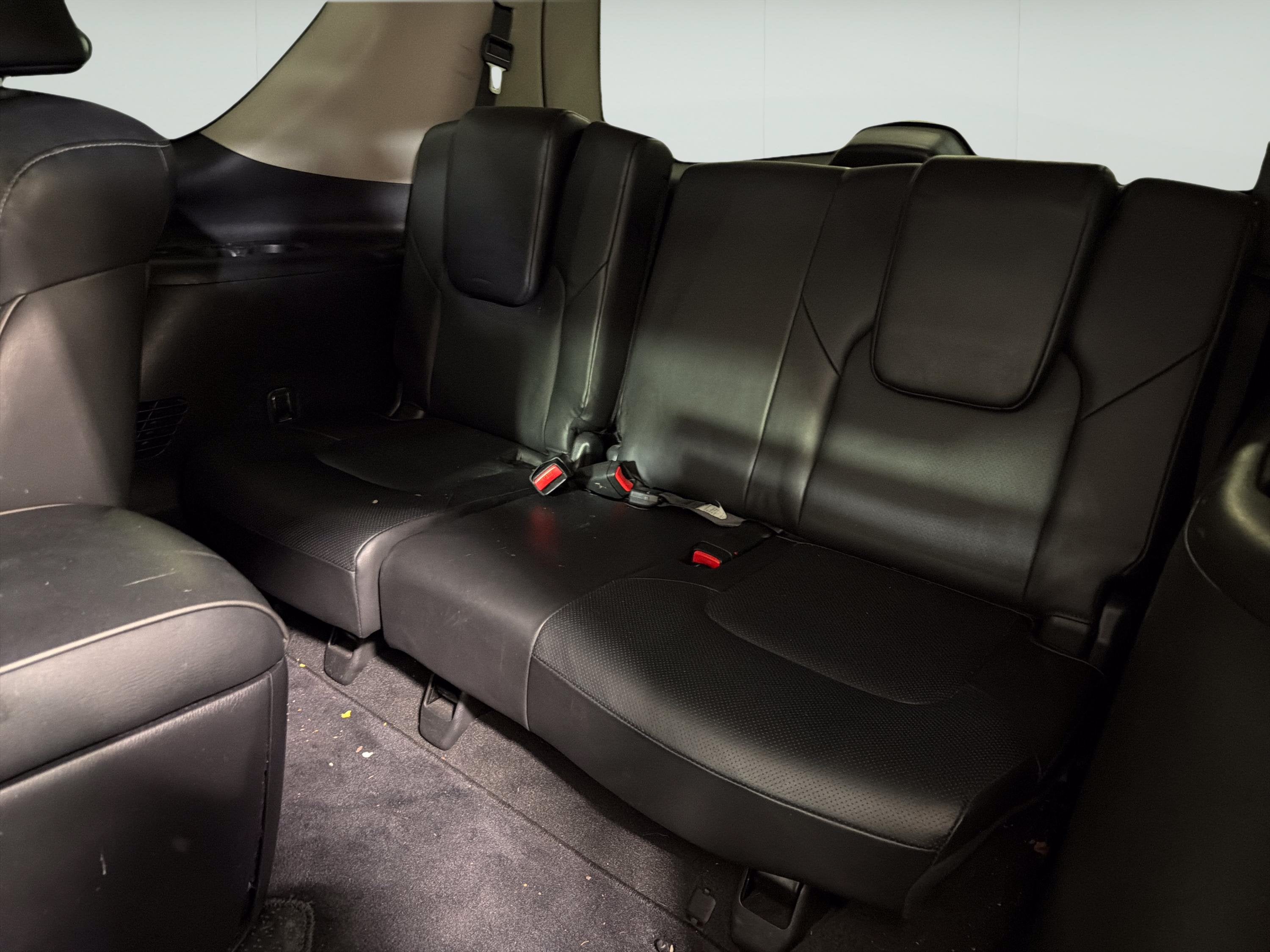 2021 INFINITI QX80 LUXE