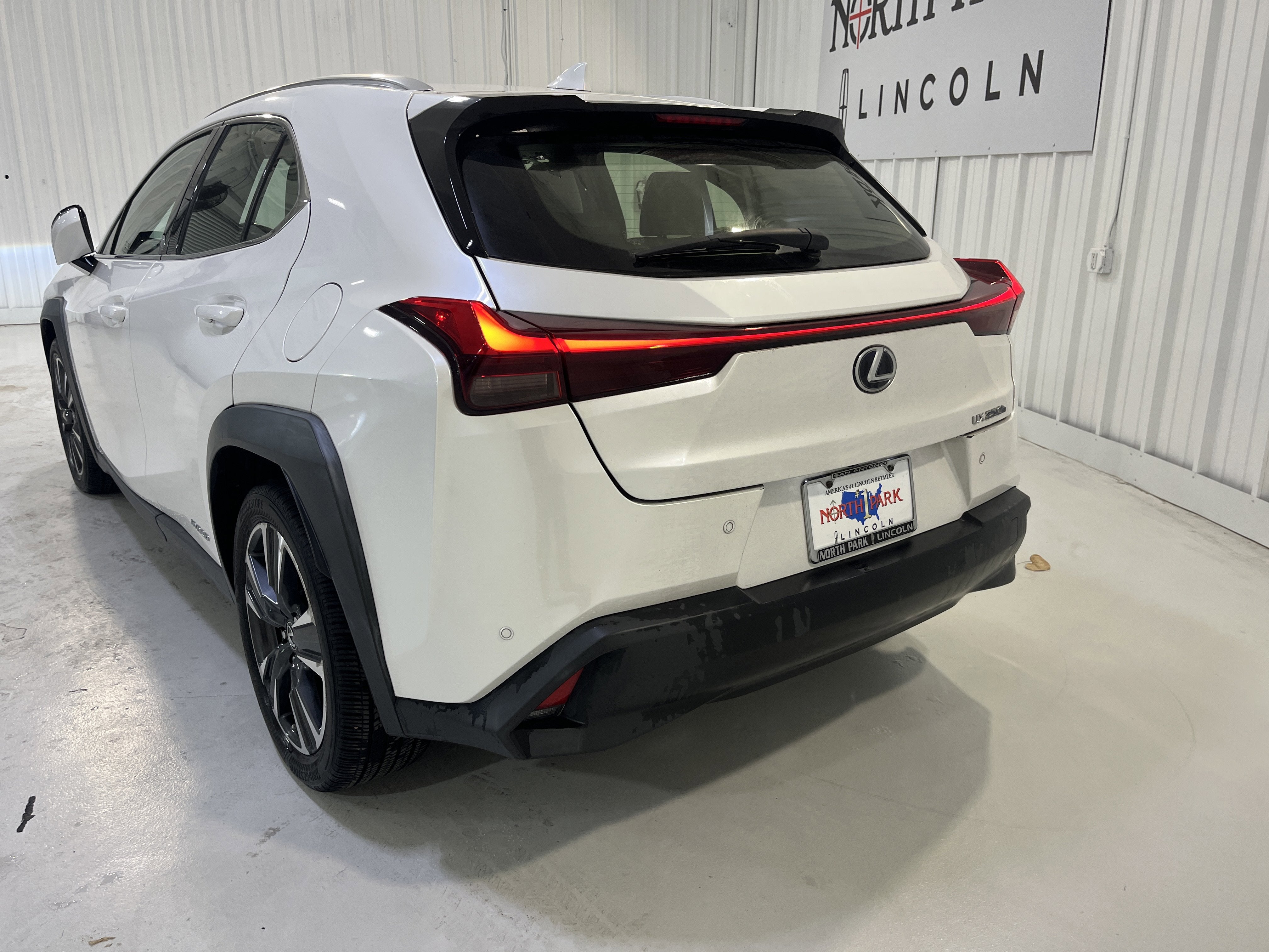 2021 Lexus UX UX 250h