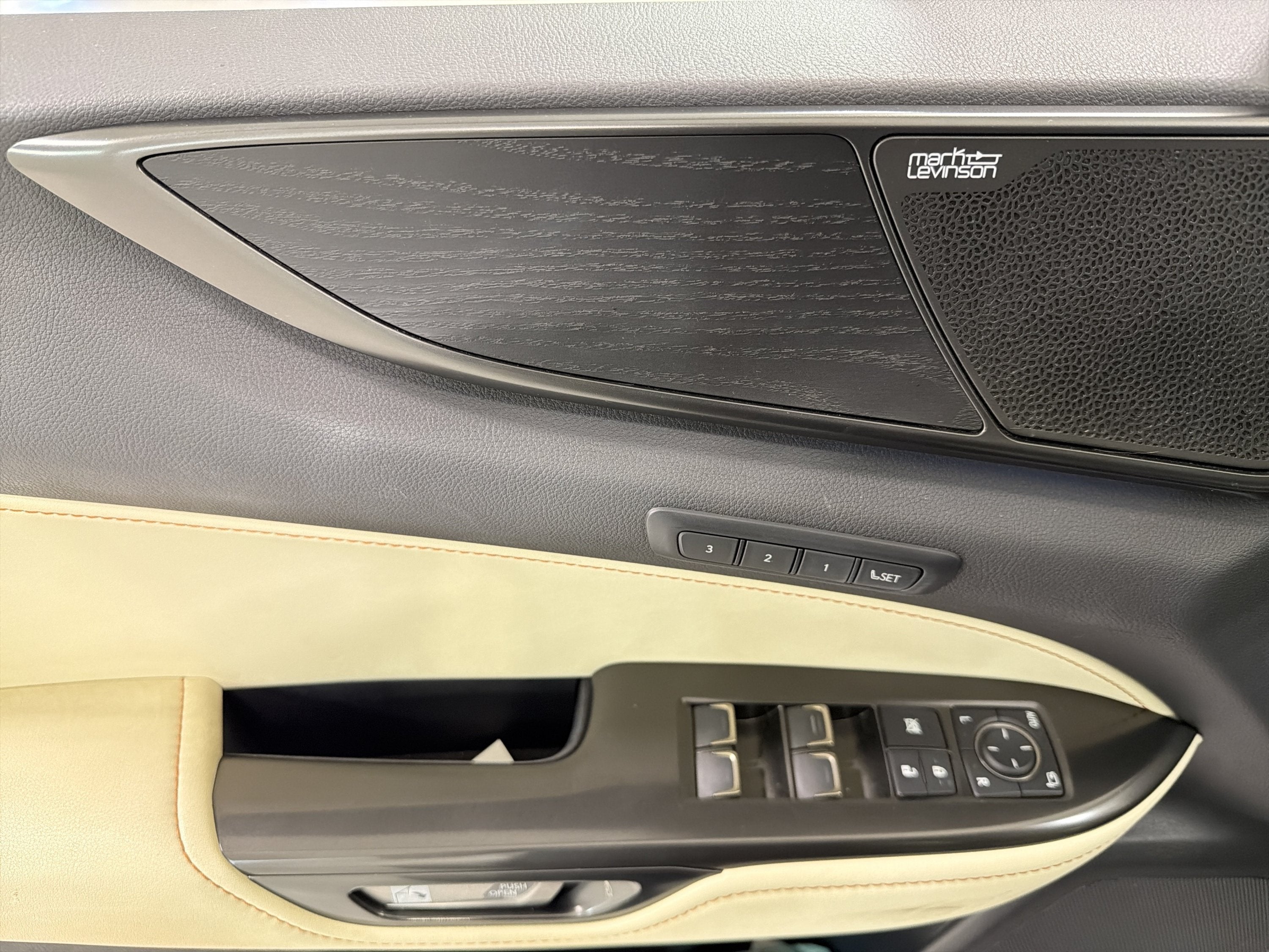 2024 Lexus NX NX 350h Luxury