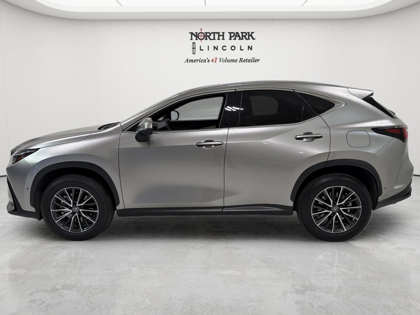 2024 Lexus NX NX 350h Luxury