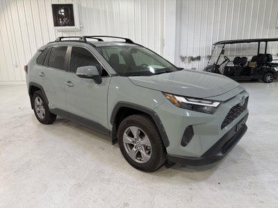 2022 Toyota RAV4 Hybrid XLE