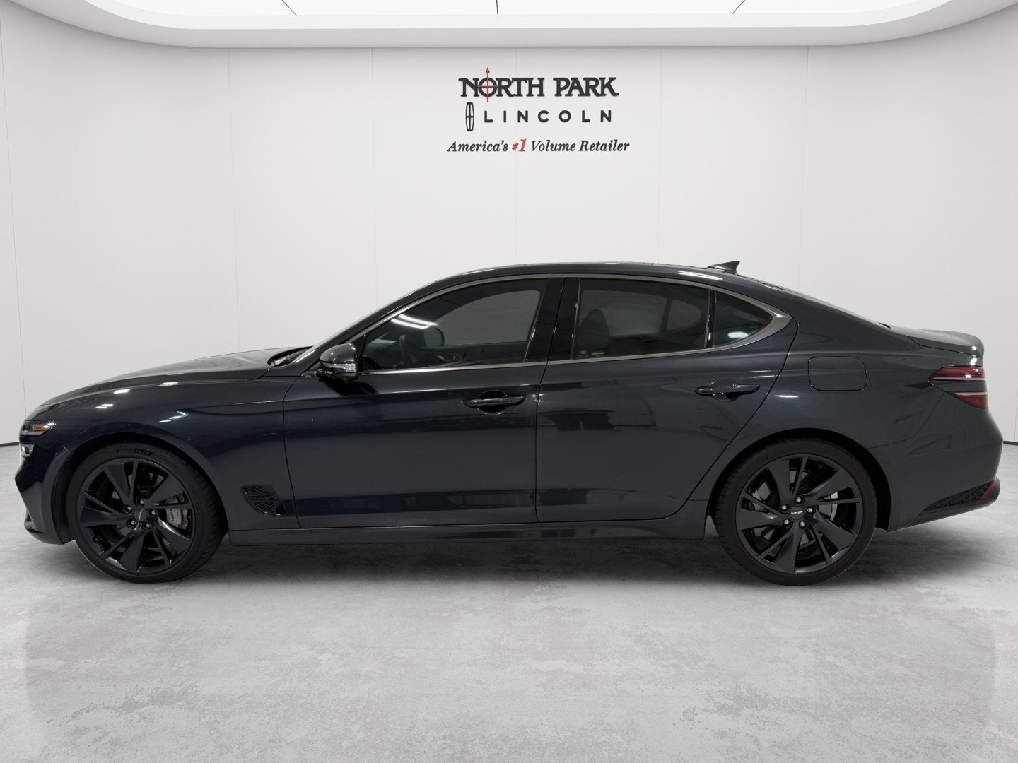 2023 Genesis G70 3.3T