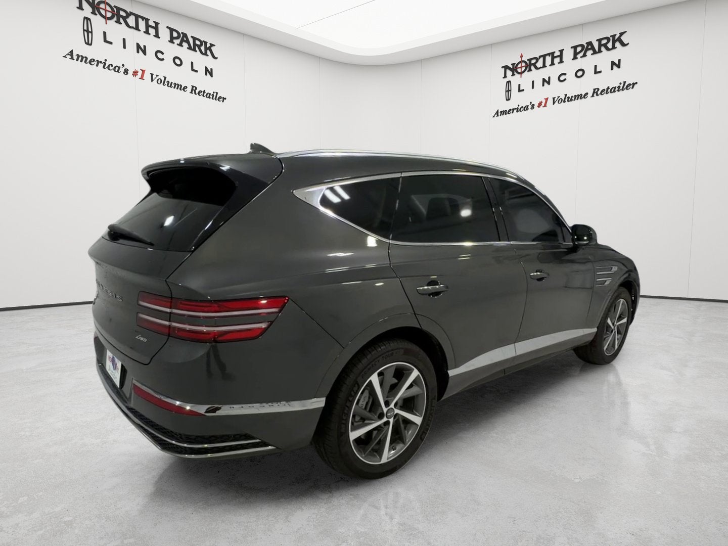 2025 Genesis GV80 2.5T Advanced