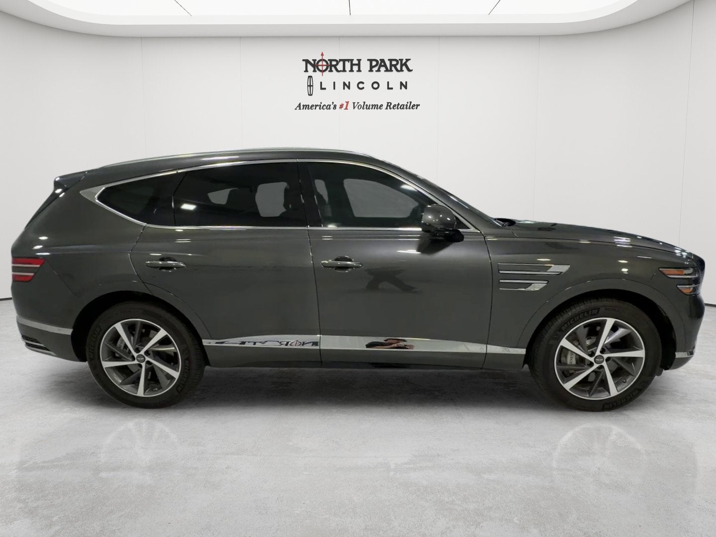 2025 Genesis GV80 2.5T Advanced