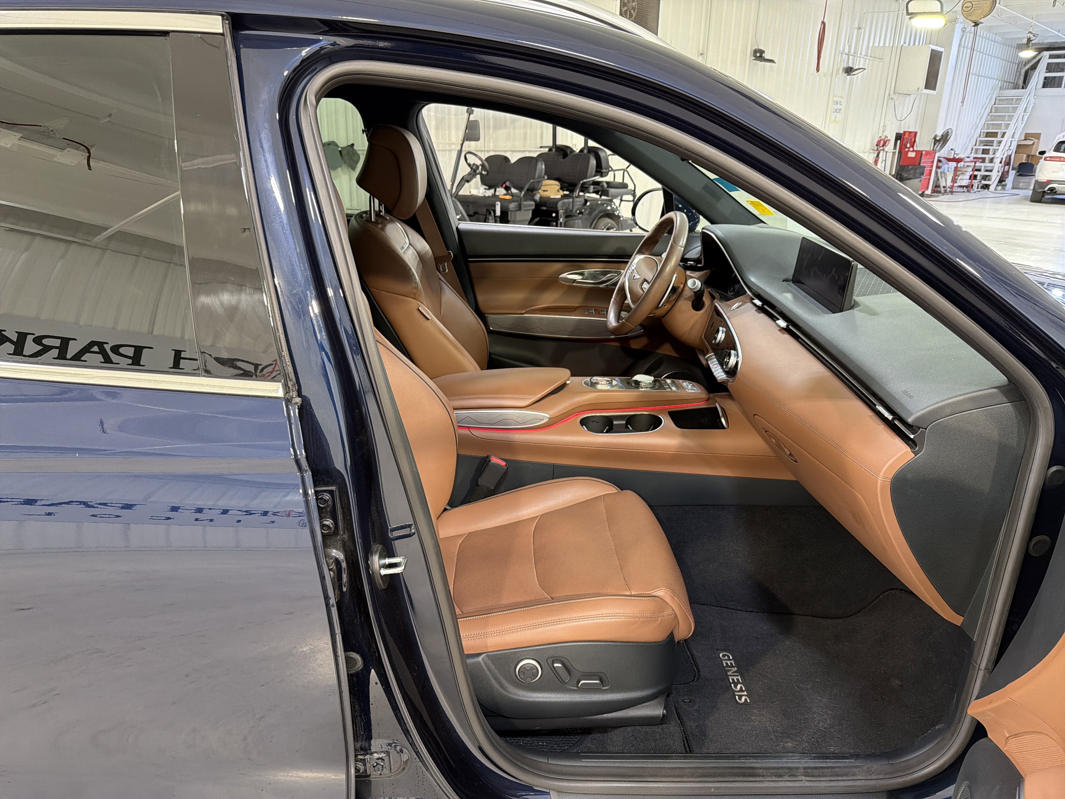 2022 Genesis GV70 2.5T