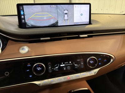 2022 Genesis GV70 2.5T