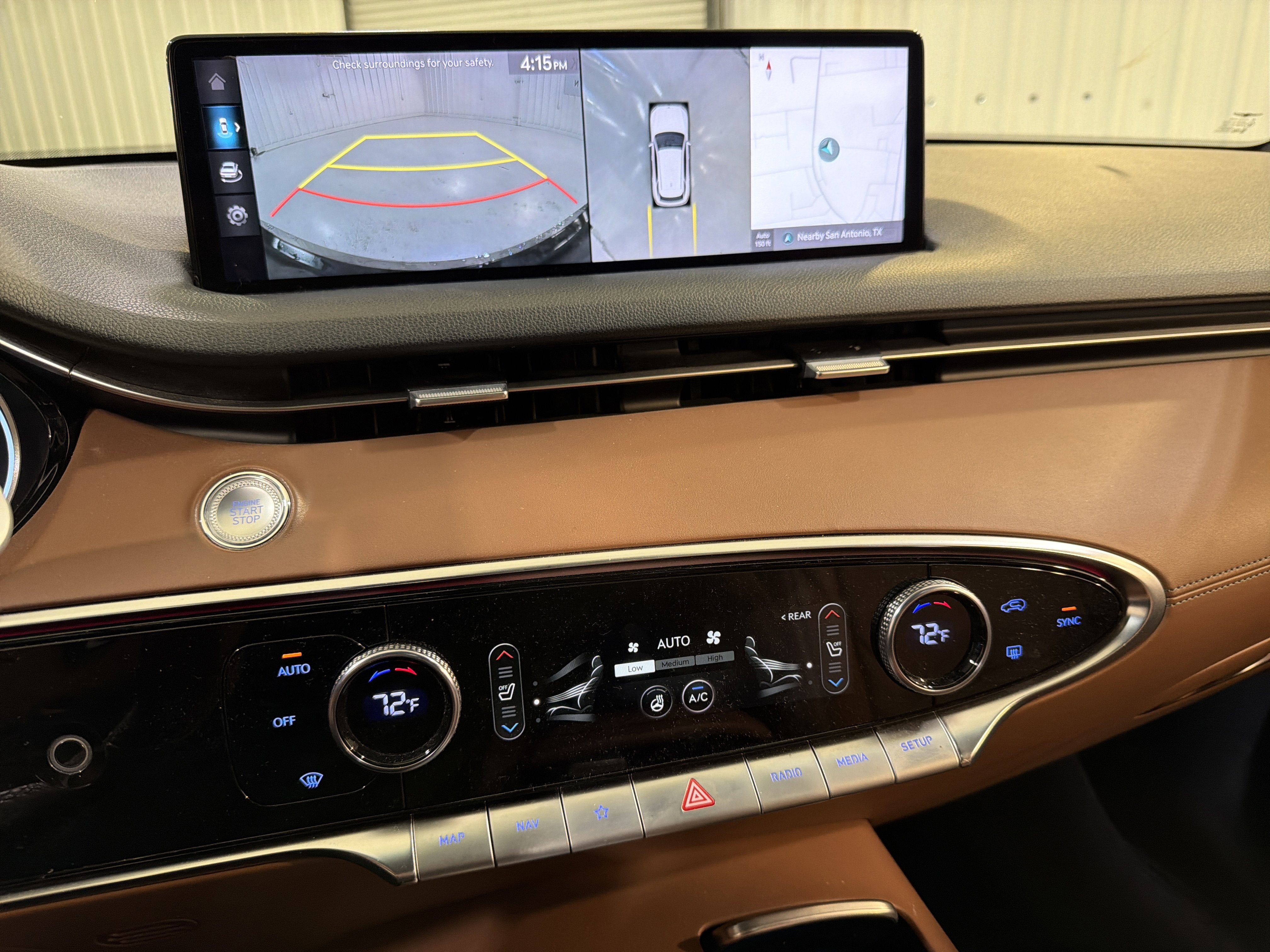 2022 Genesis GV70 2.5T