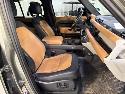 2023 Land Rover Defender X-Dynamic SE