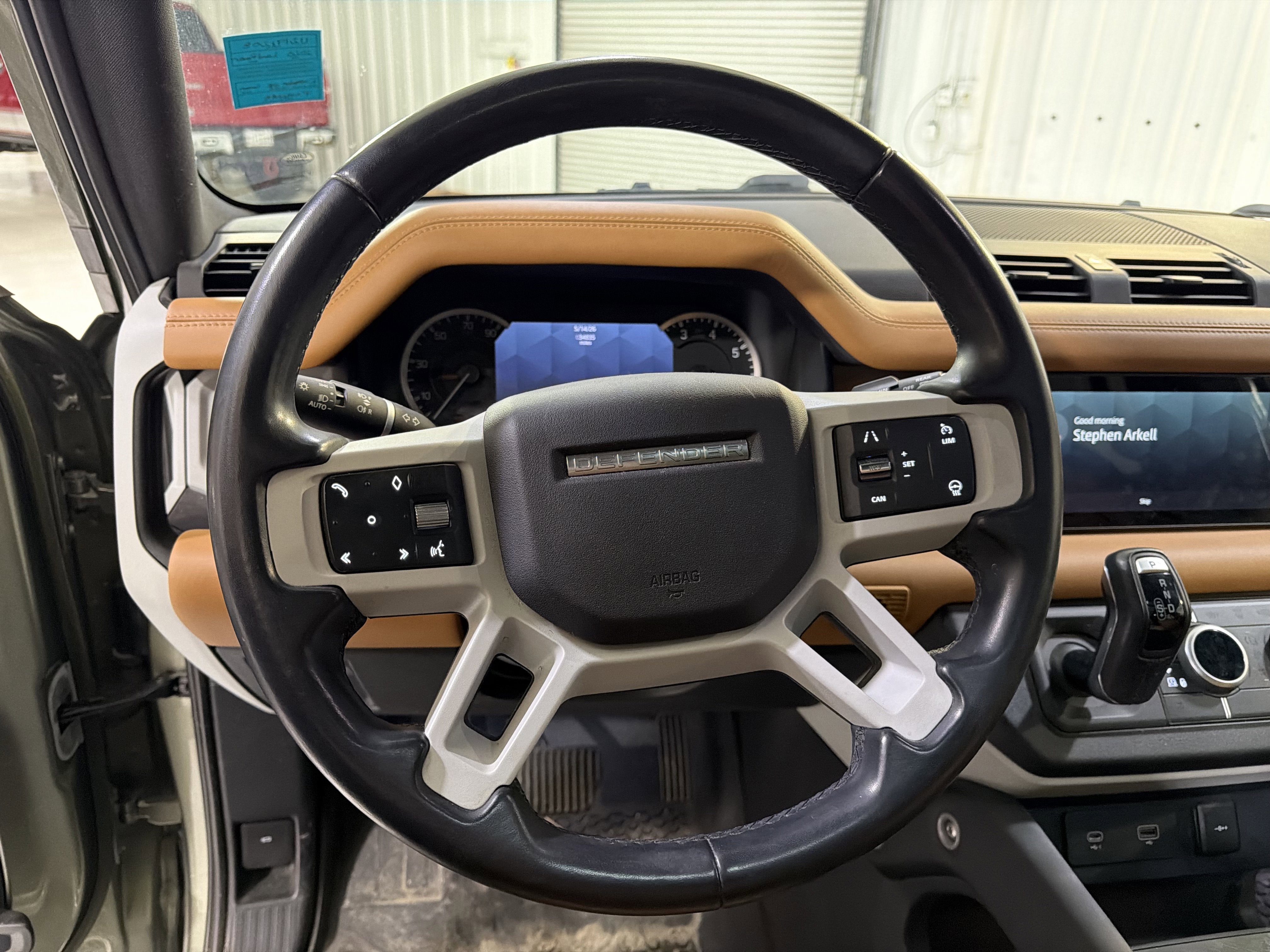2023 Land Rover Defender X-Dynamic SE