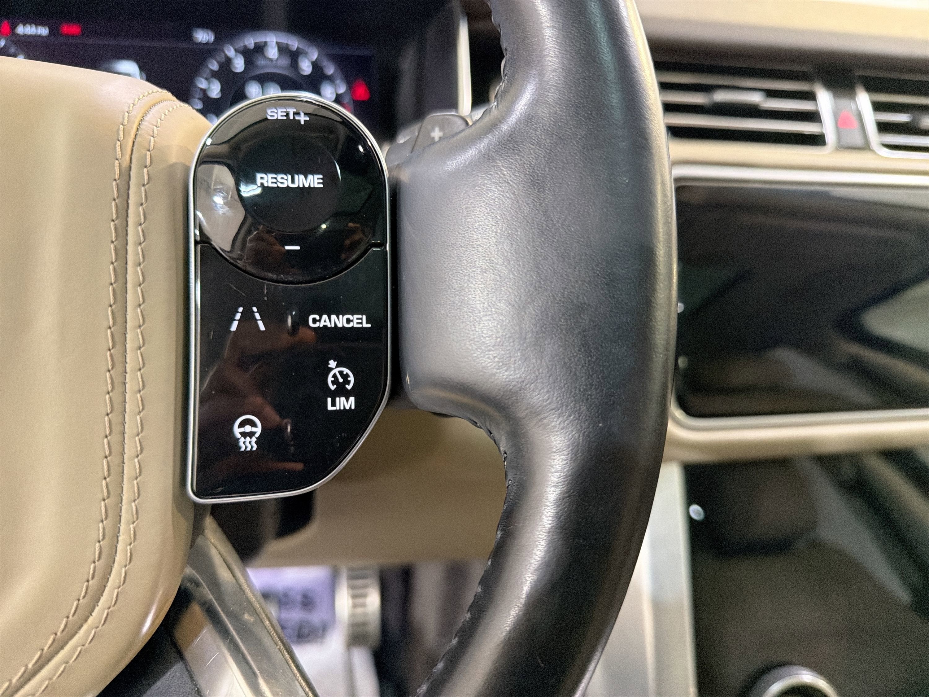 2022 Land Rover Range Rover Westminster