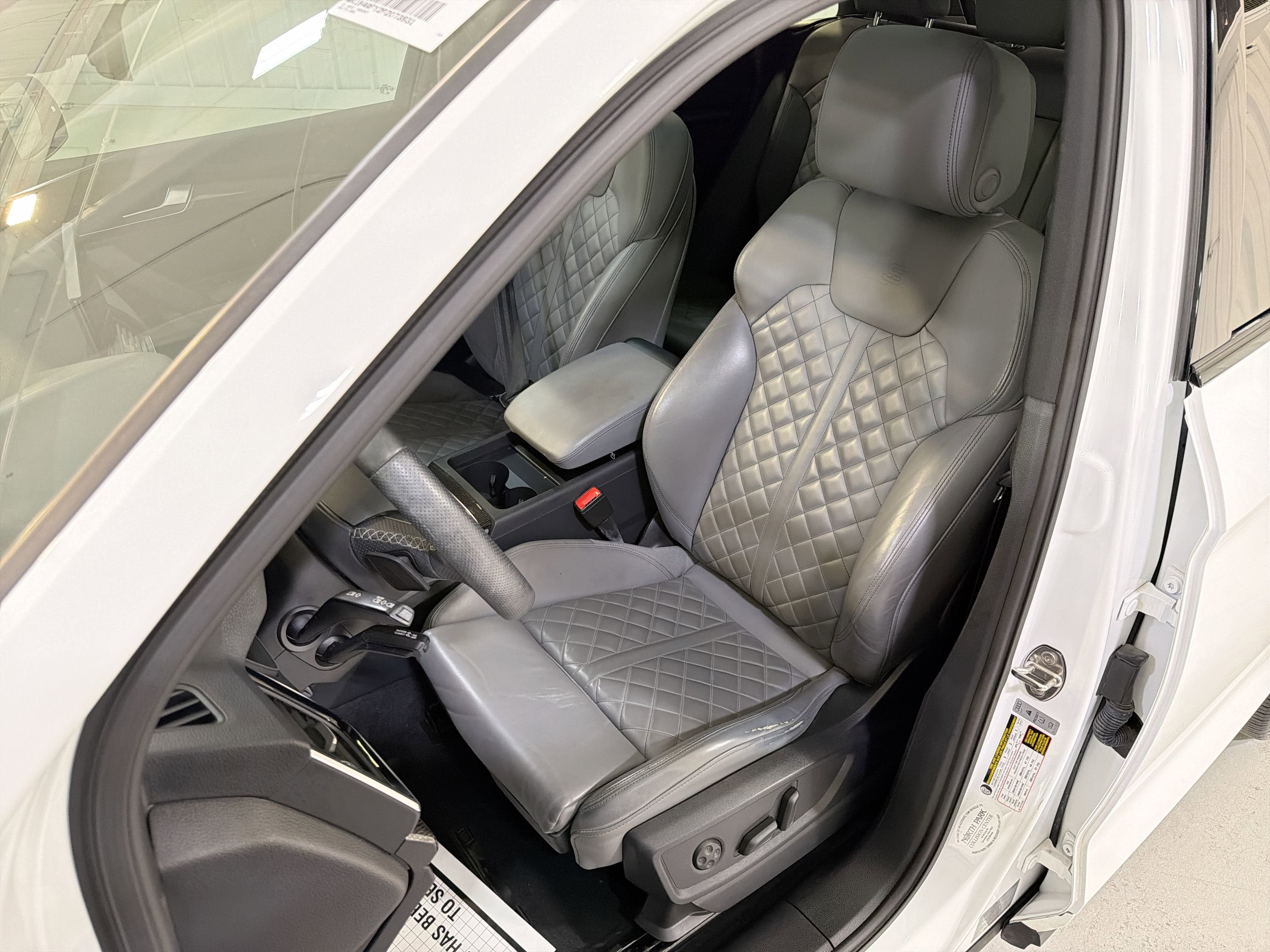 2023 Audi SQ5 Premium Plus