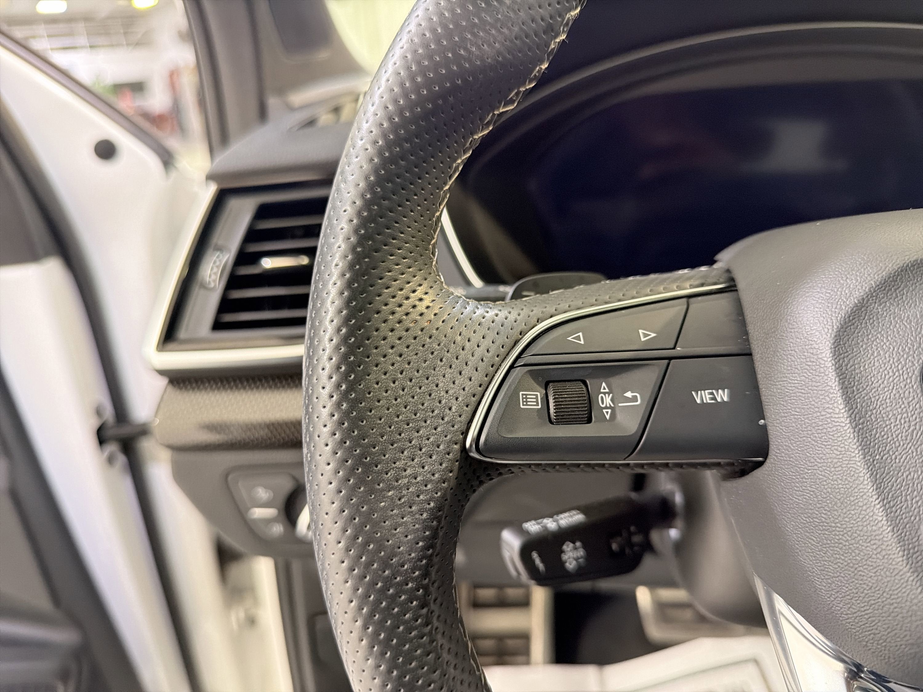 2023 Audi SQ5 Premium Plus