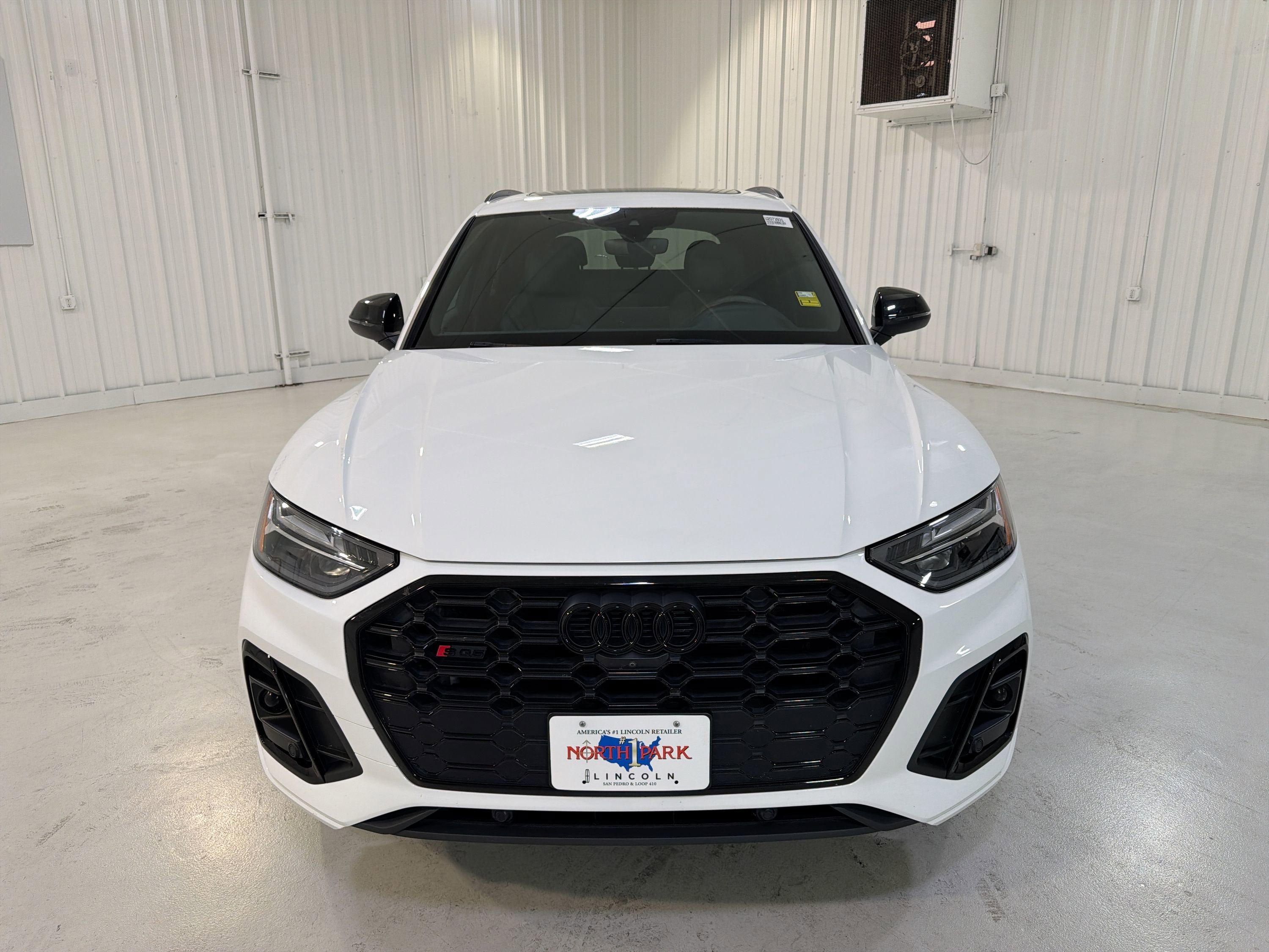 2023 Audi SQ5 Premium Plus