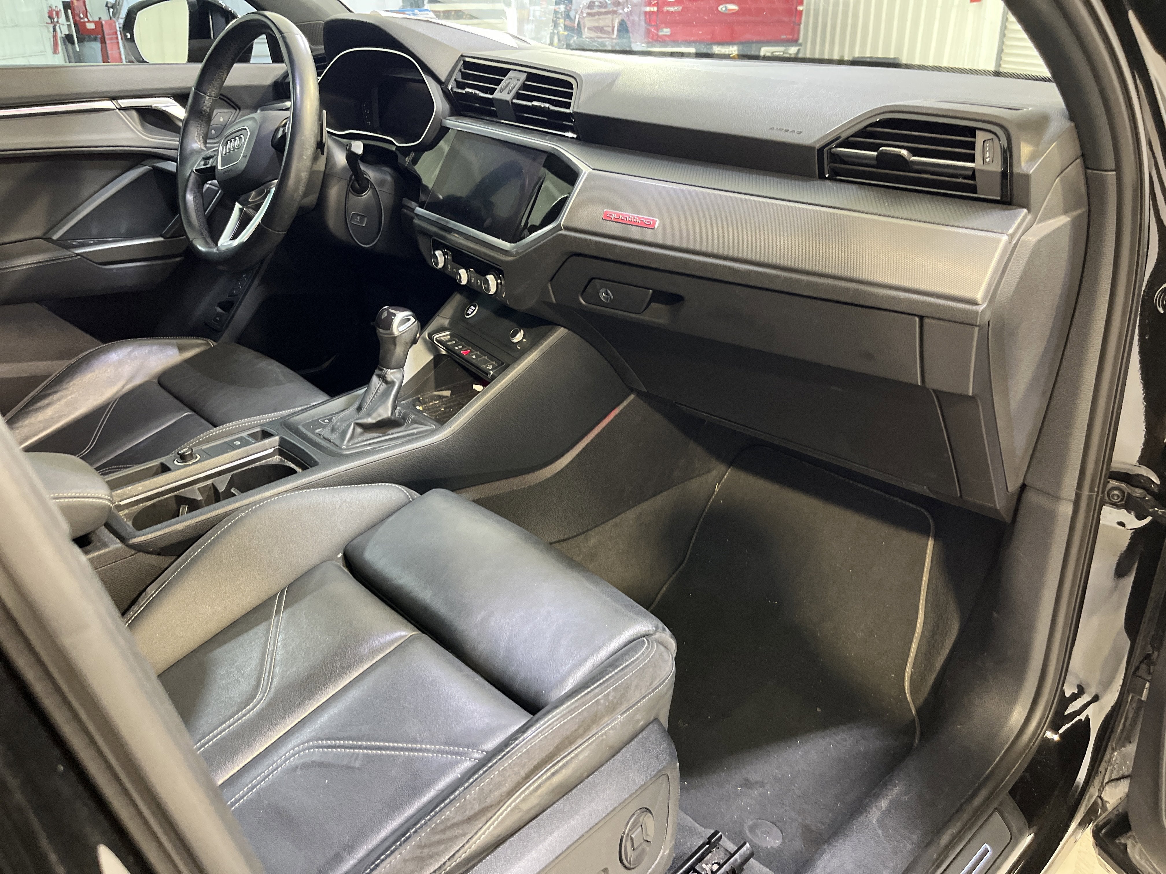 2022 Audi Q3 S line Premium Plus