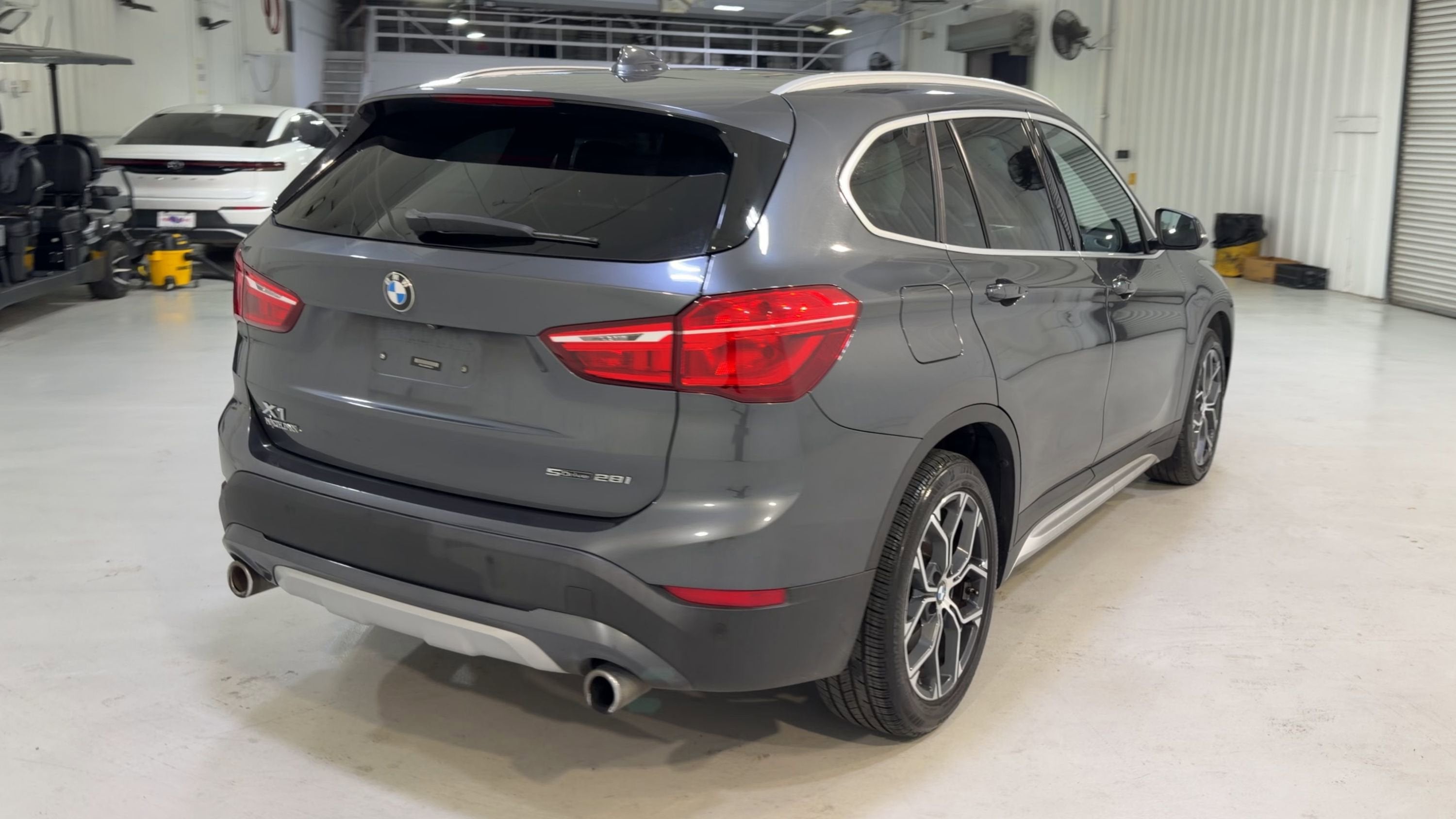 2021 BMW X1 sDrive28i
