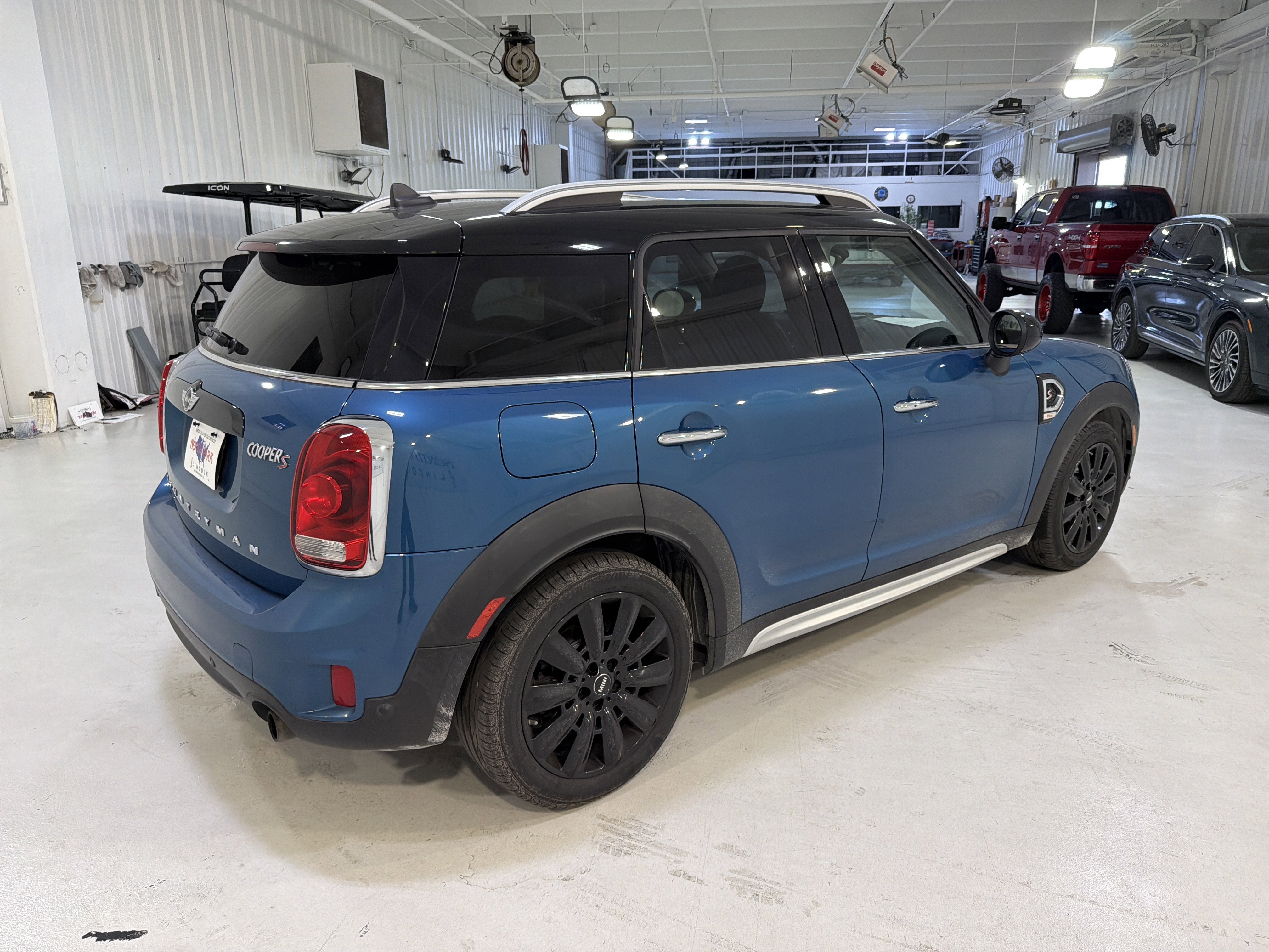 2017 MINI Countryman Cooper S