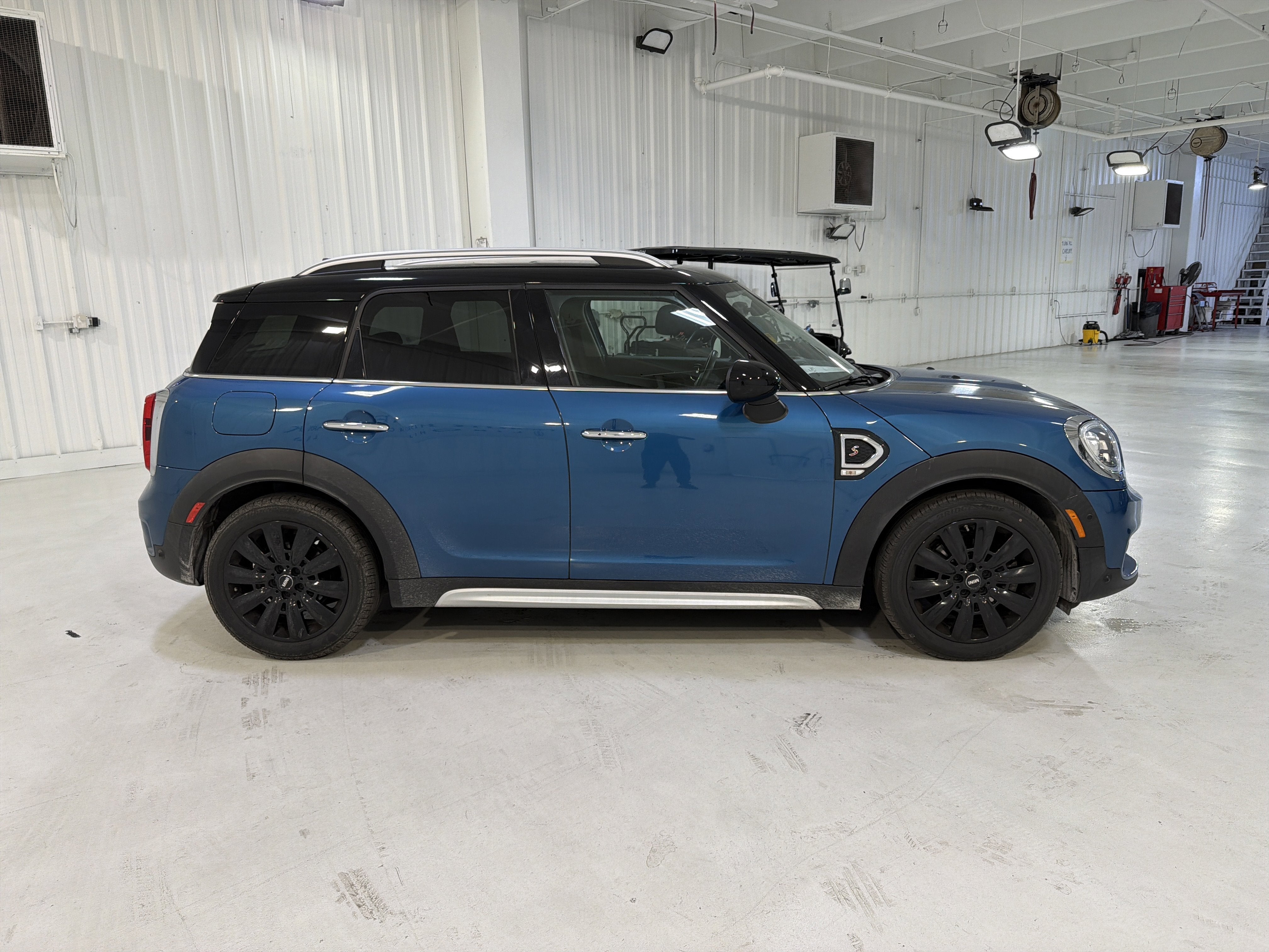 2017 MINI Countryman Cooper S