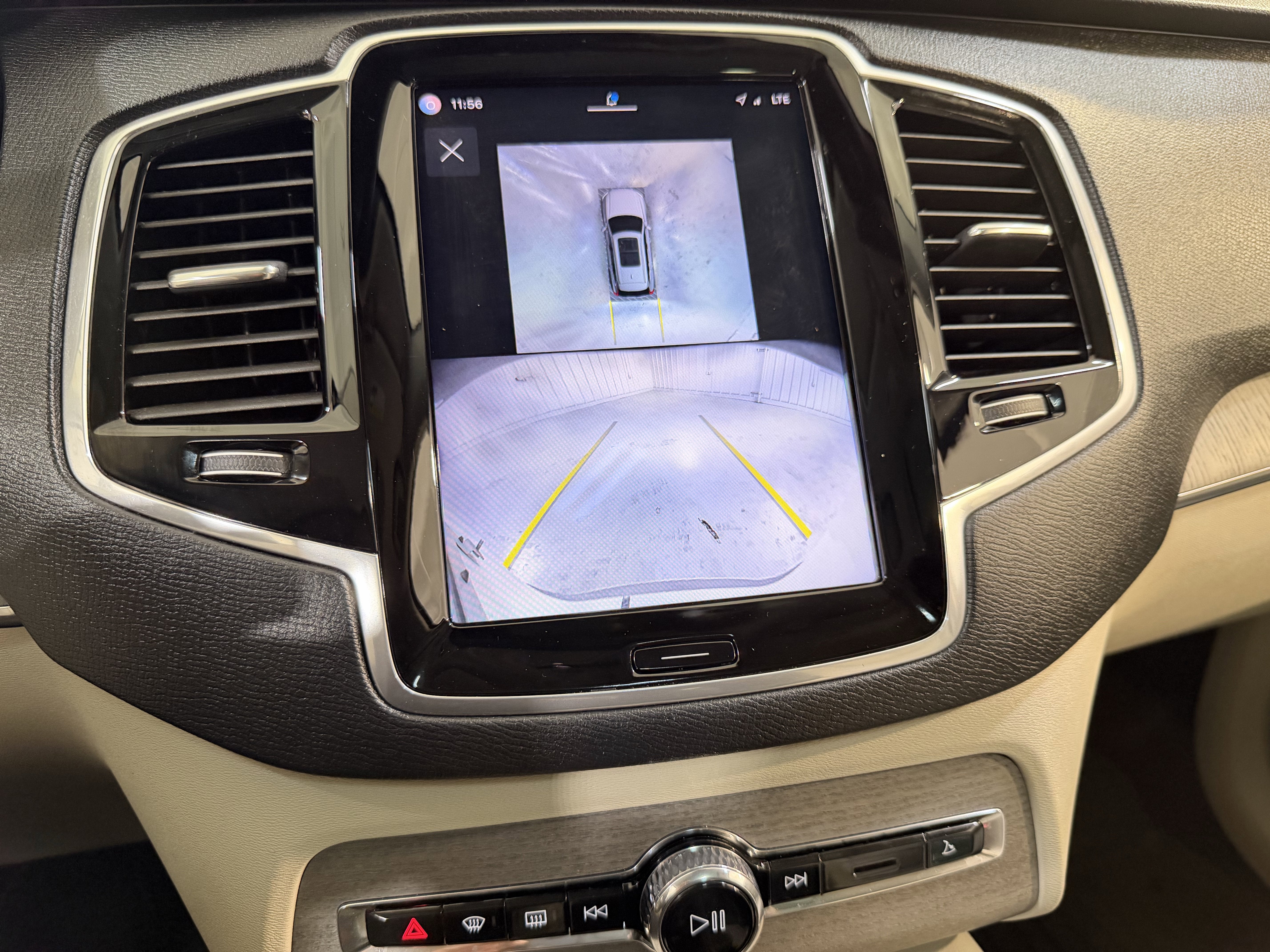 2025 Volvo XC90 Plus