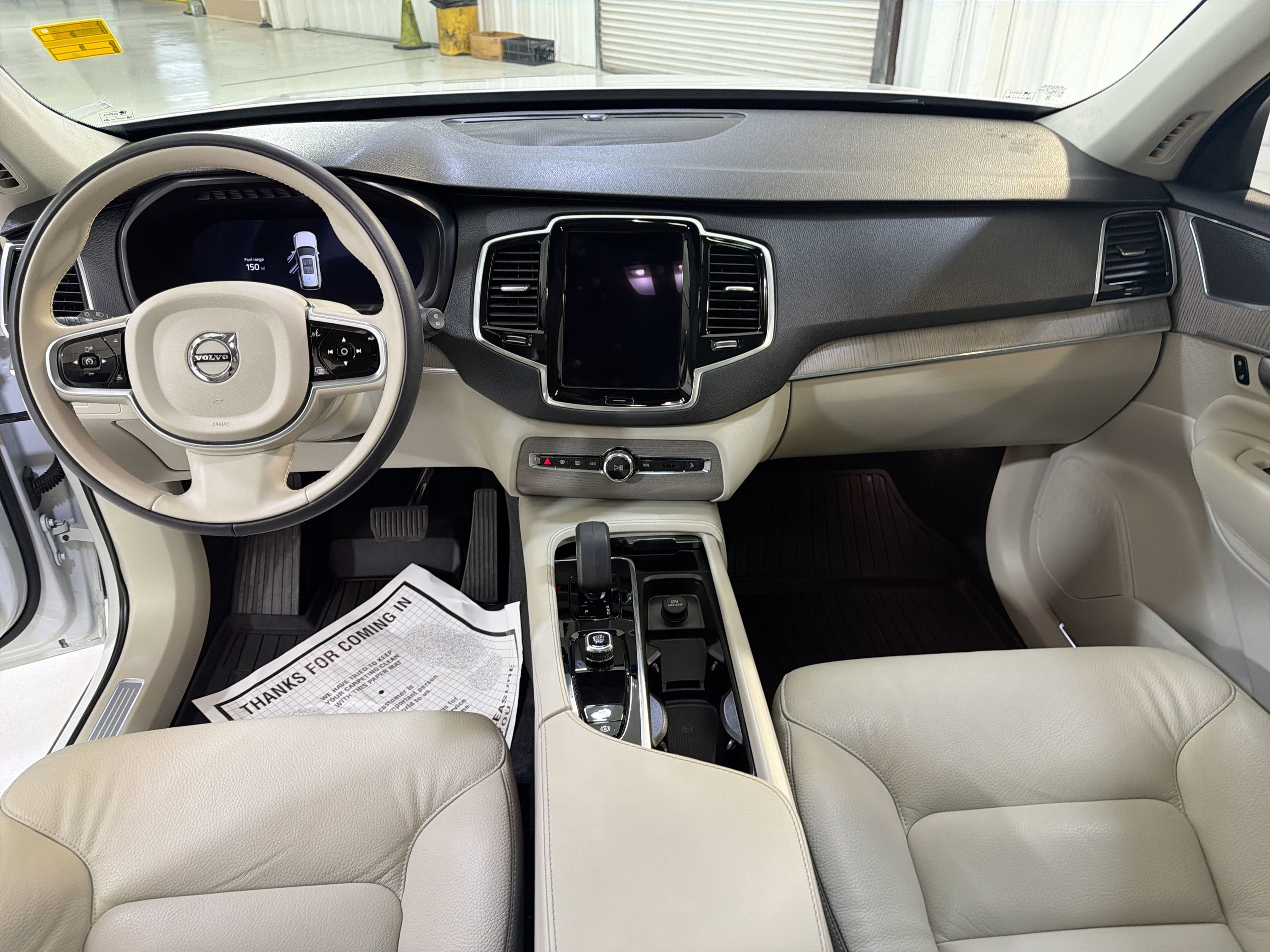 2025 Volvo XC90 Plus