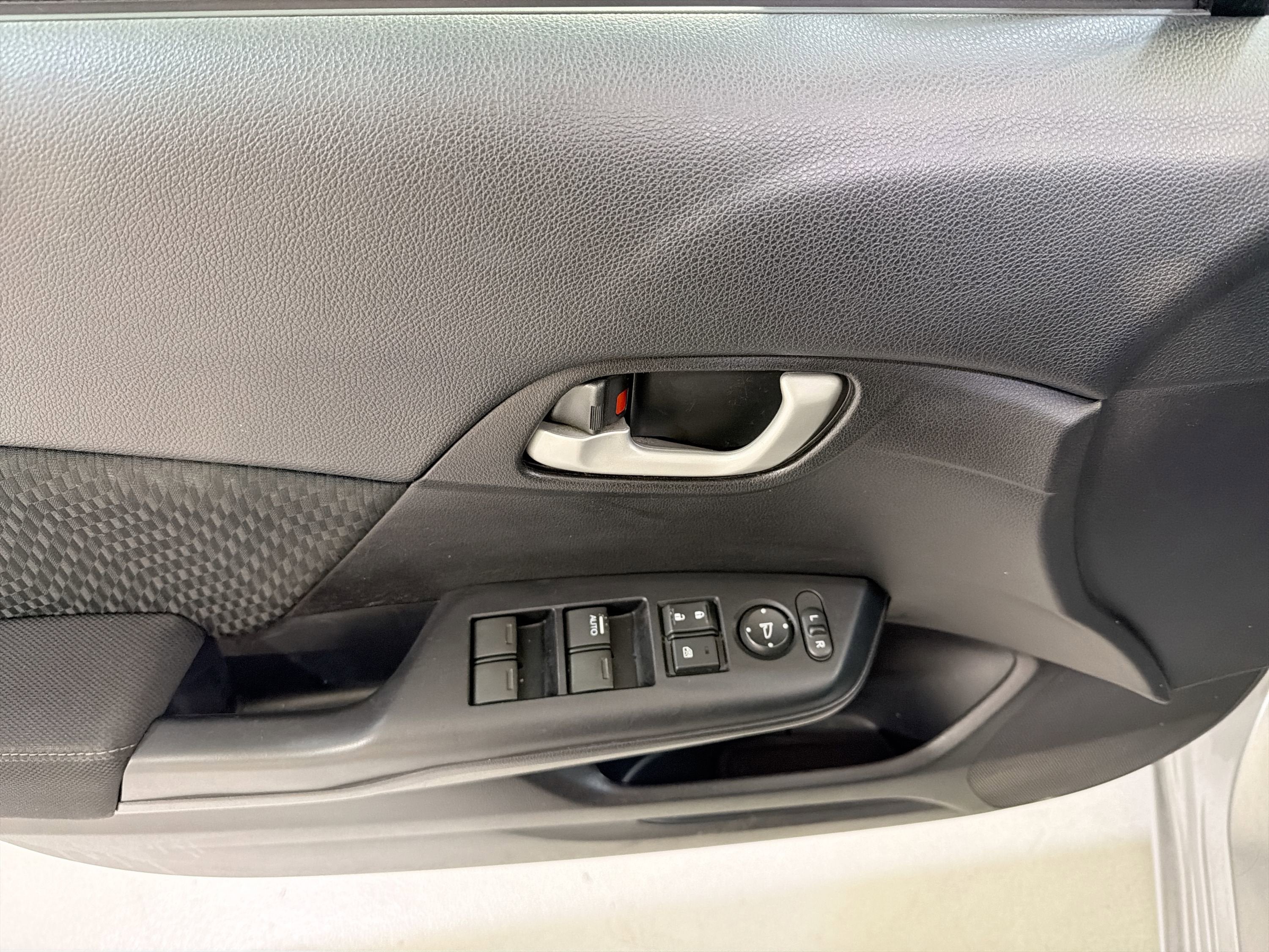 2014 Honda Civic Sedan LX