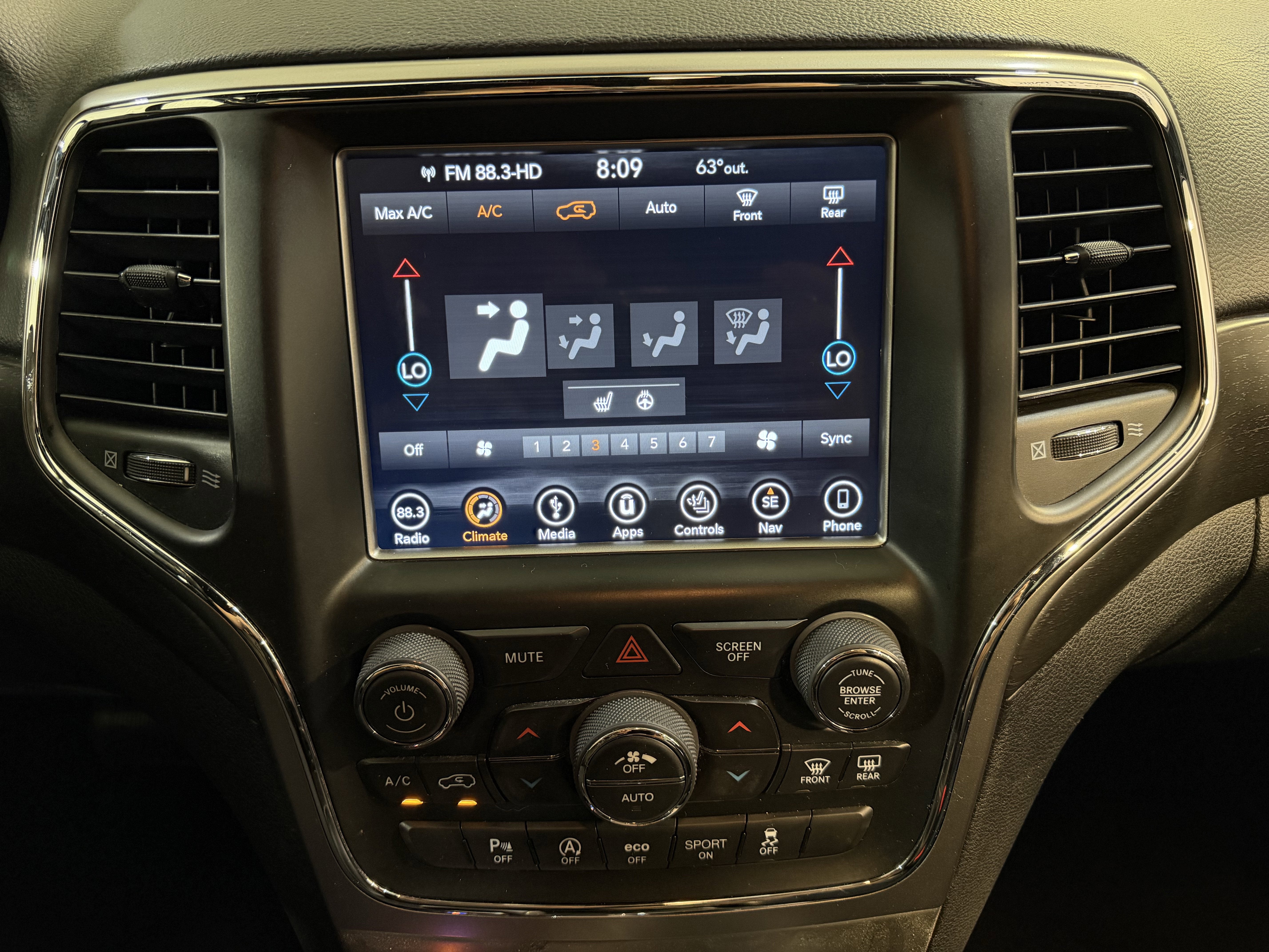 2018 Jeep Grand Cherokee Altitude