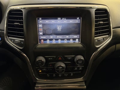 2020 Jeep Grand Cherokee Laredo E