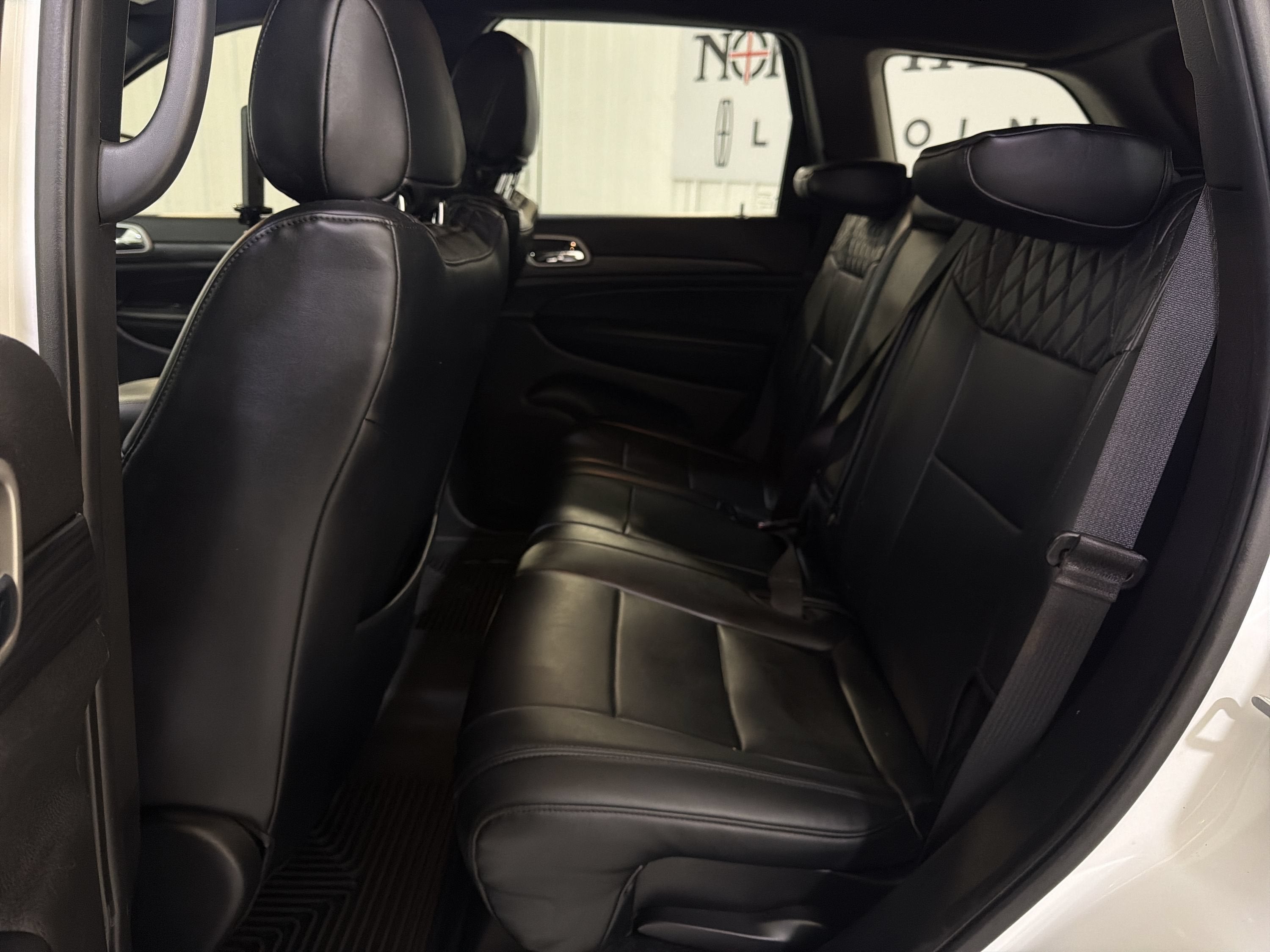 2020 Jeep Grand Cherokee Laredo E