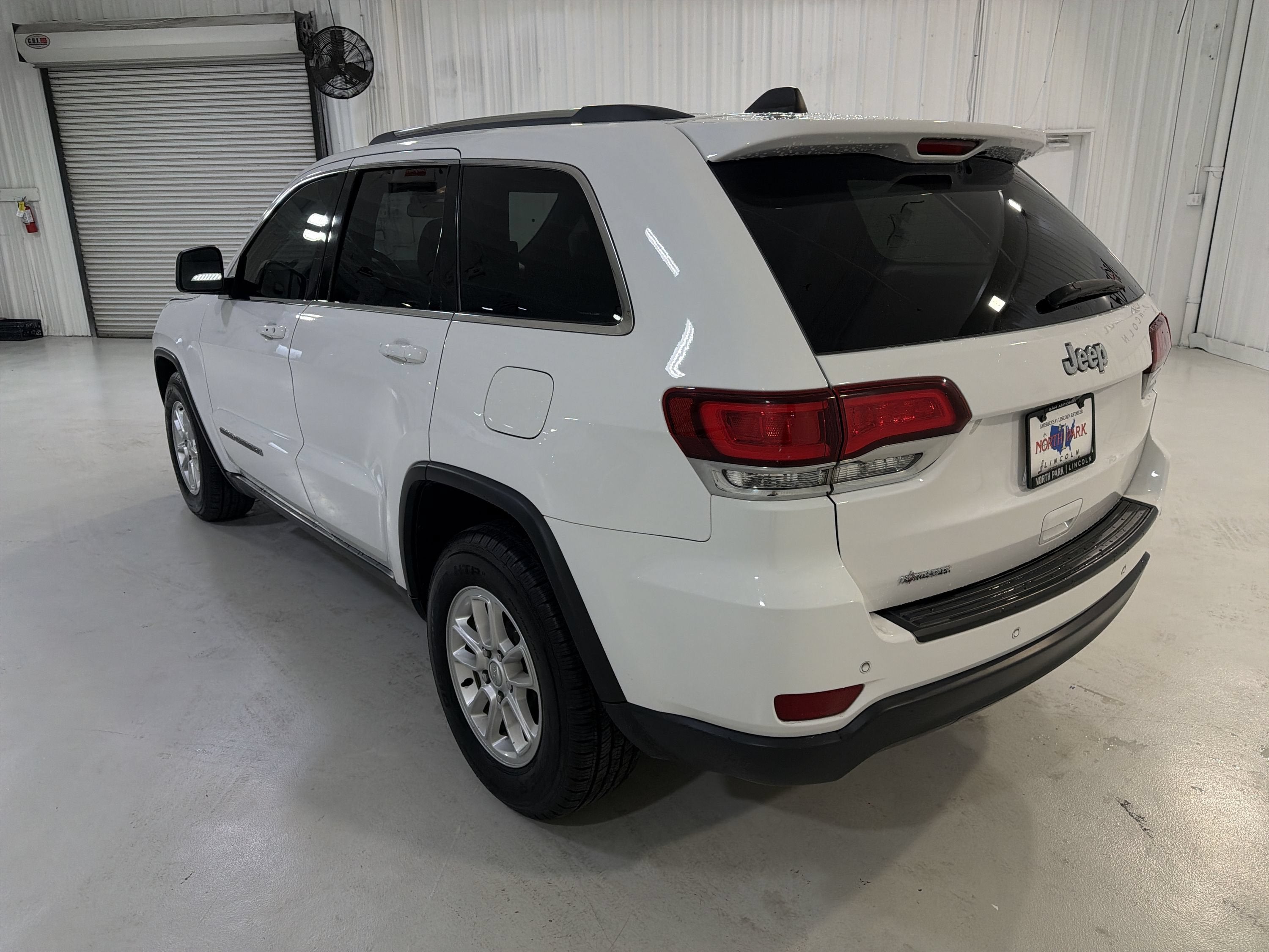 2020 Jeep Grand Cherokee Laredo E