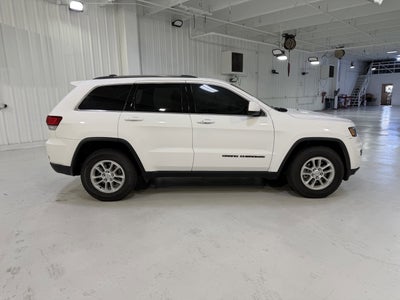 2020 Jeep Grand Cherokee Laredo E