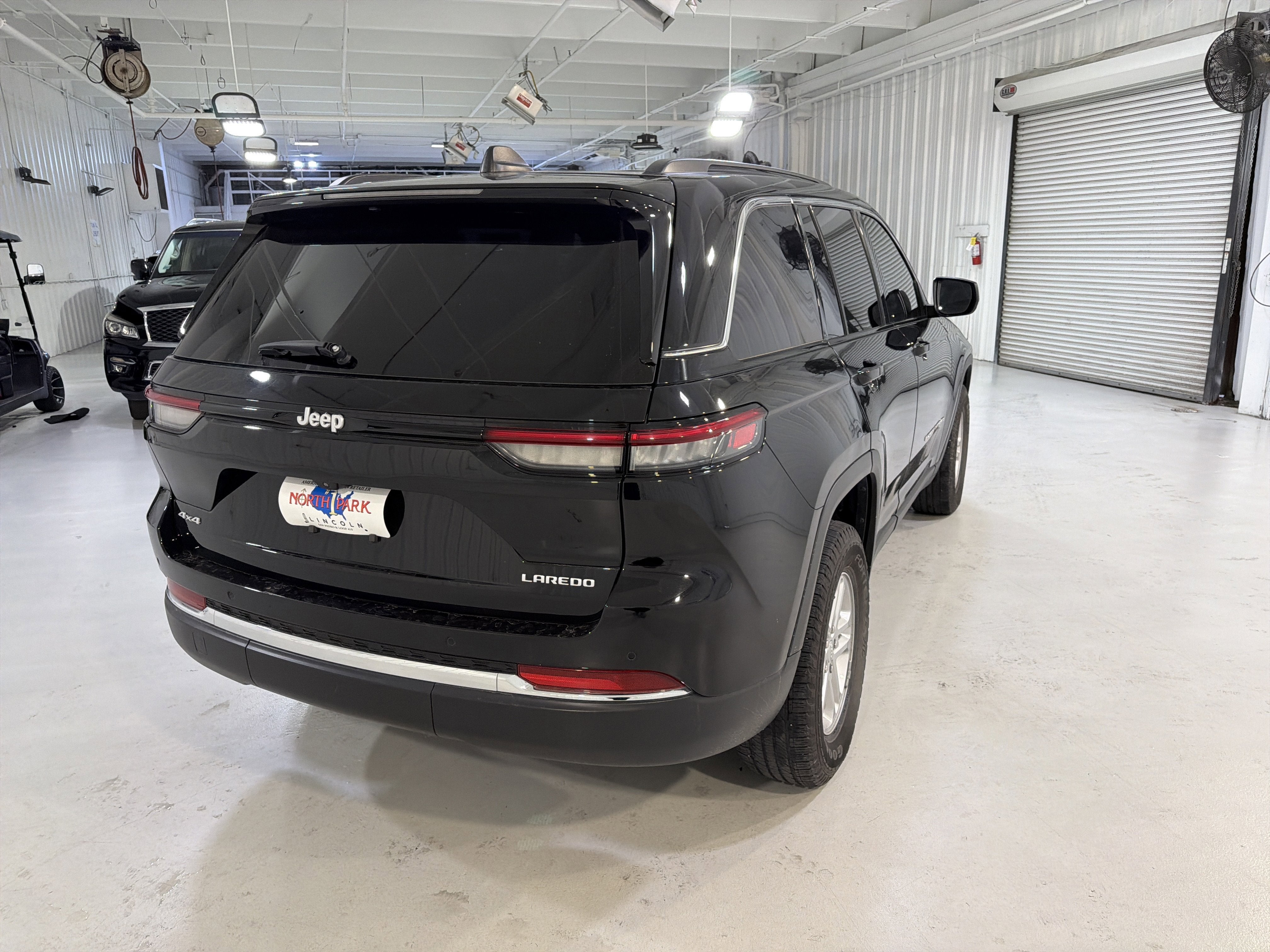 2024 Jeep Grand Cherokee Laredo