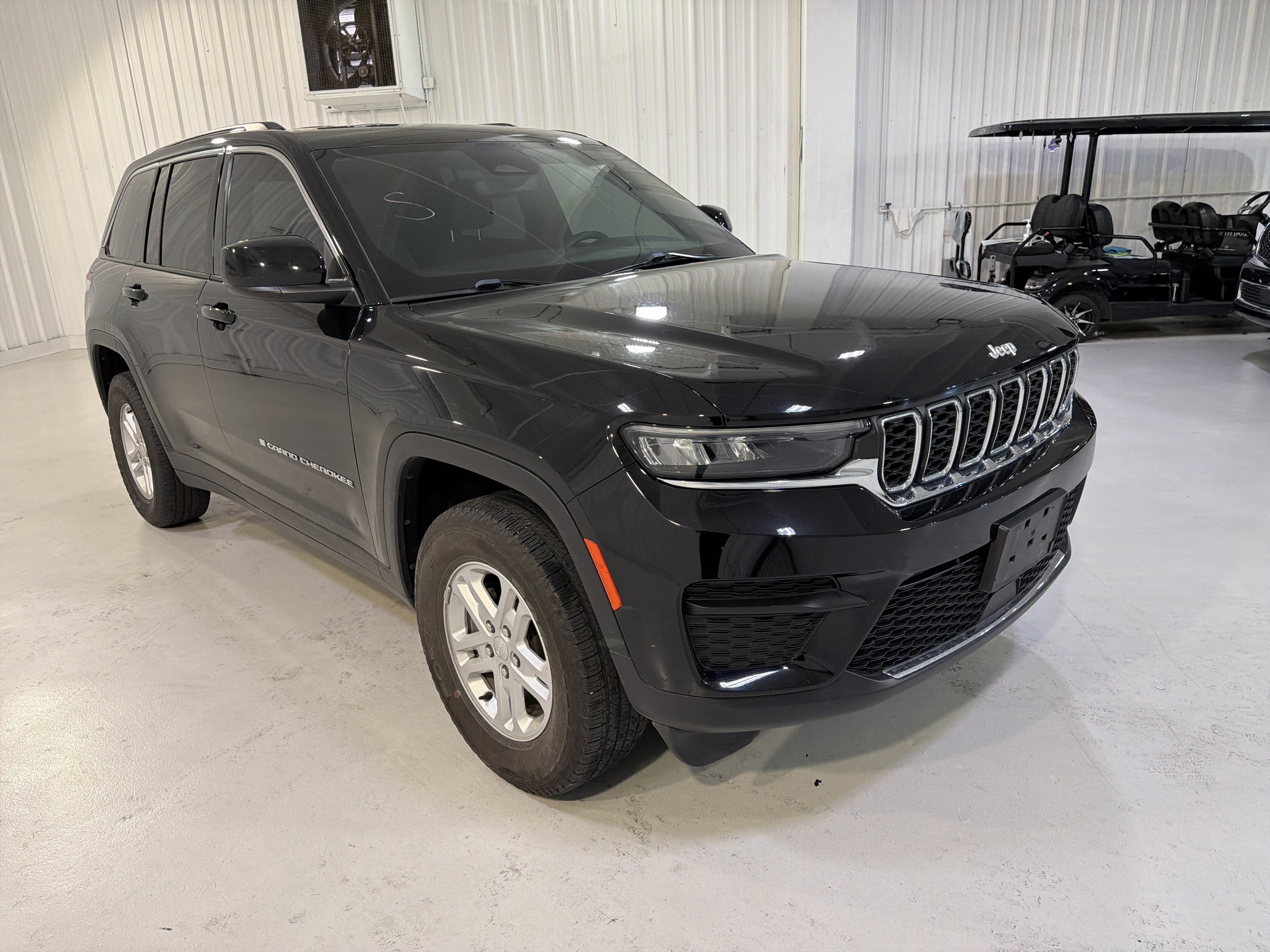 2024 Jeep Grand Cherokee Laredo