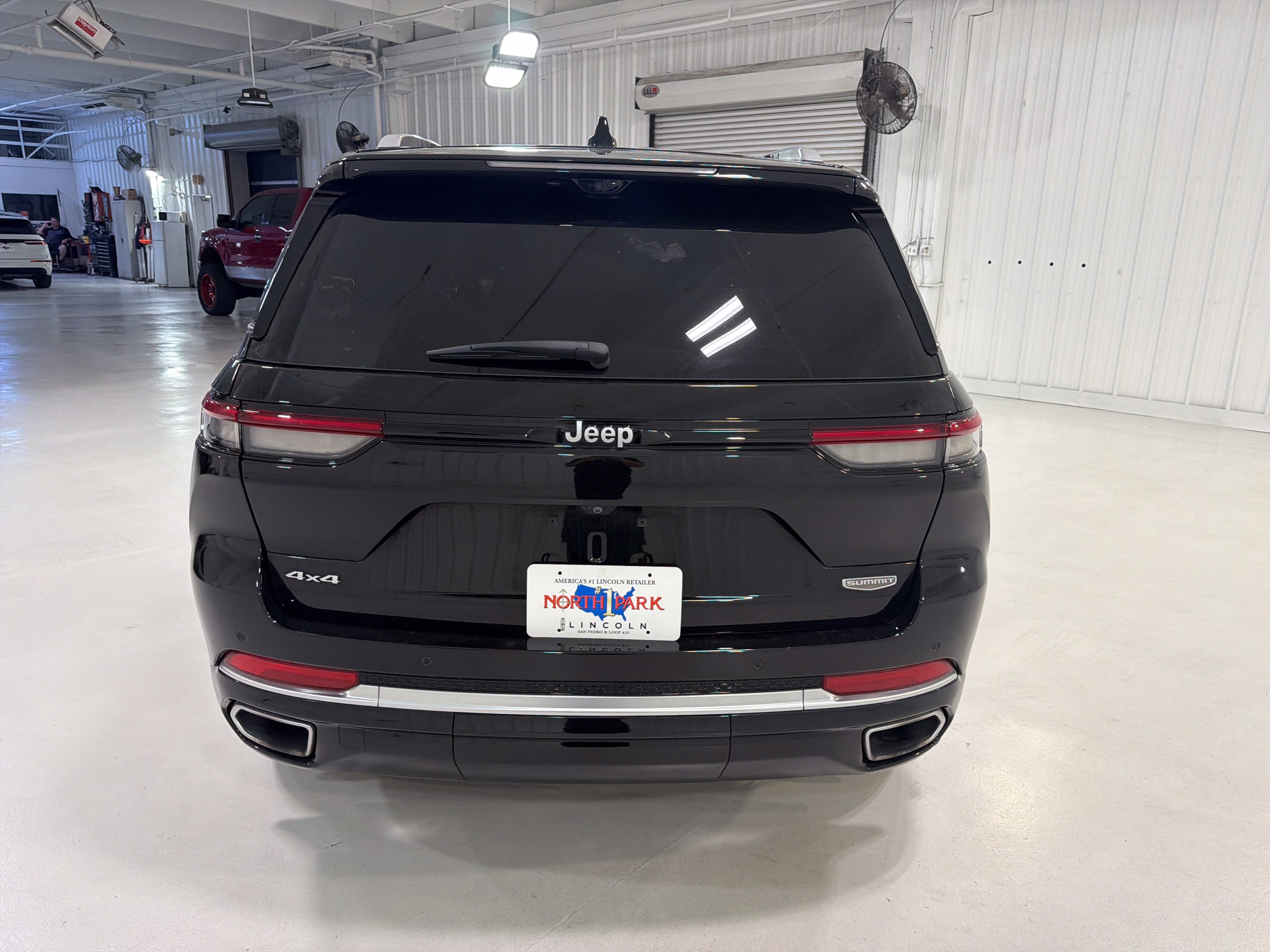 2023 Jeep Grand Cherokee Summit Reserve