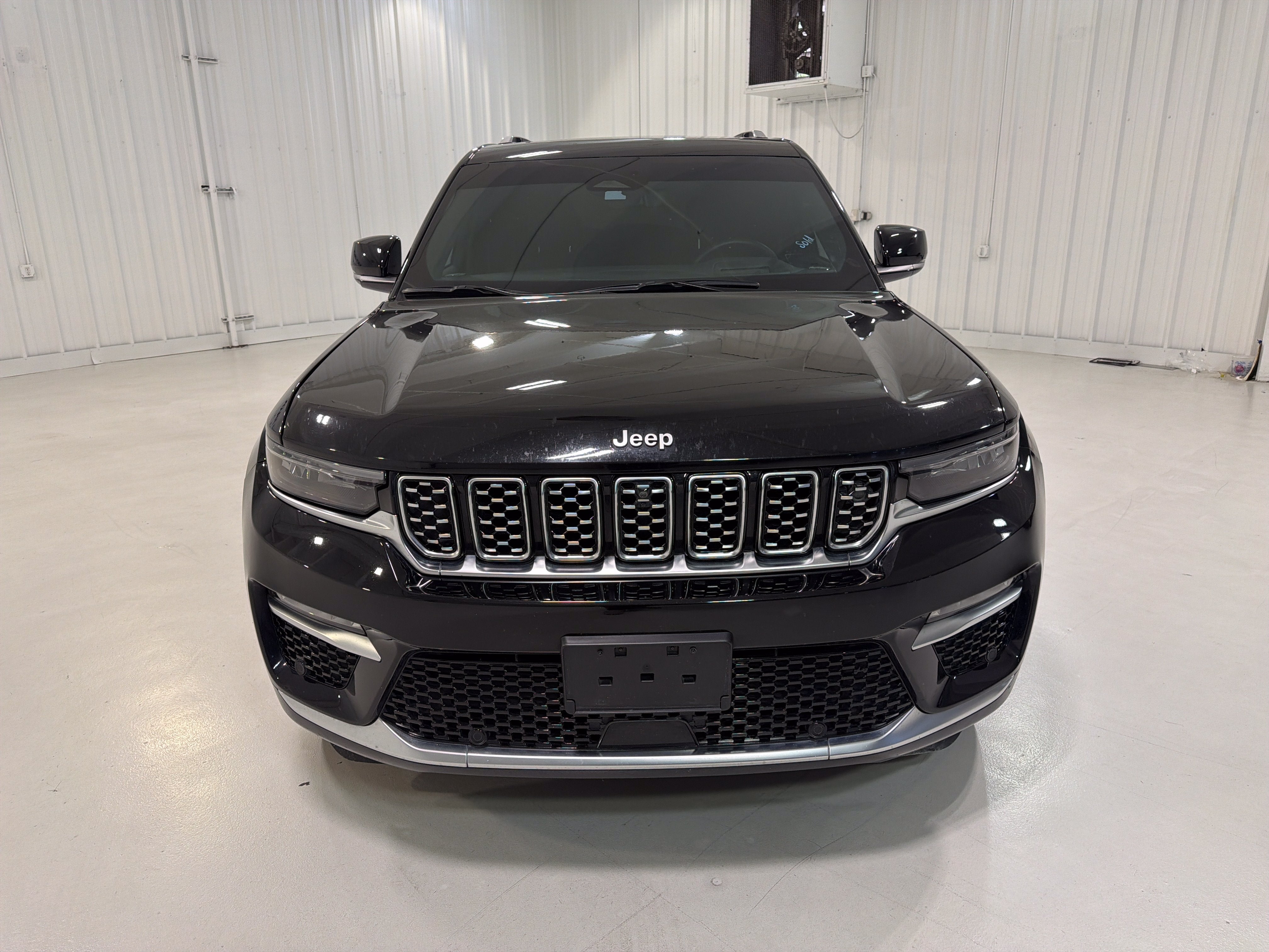 2023 Jeep Grand Cherokee Summit Reserve