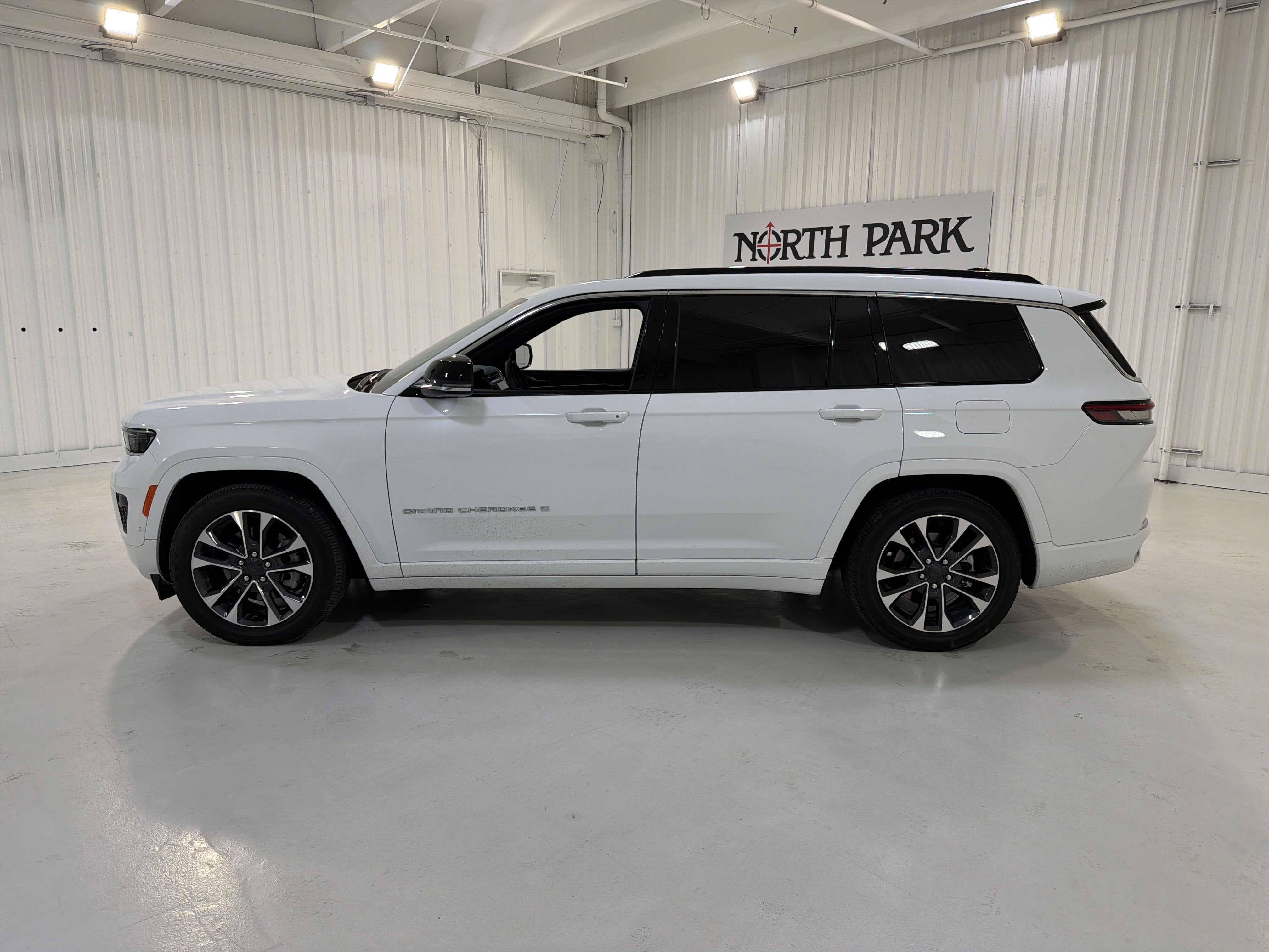 2025 Jeep Grand Cherokee L Overland