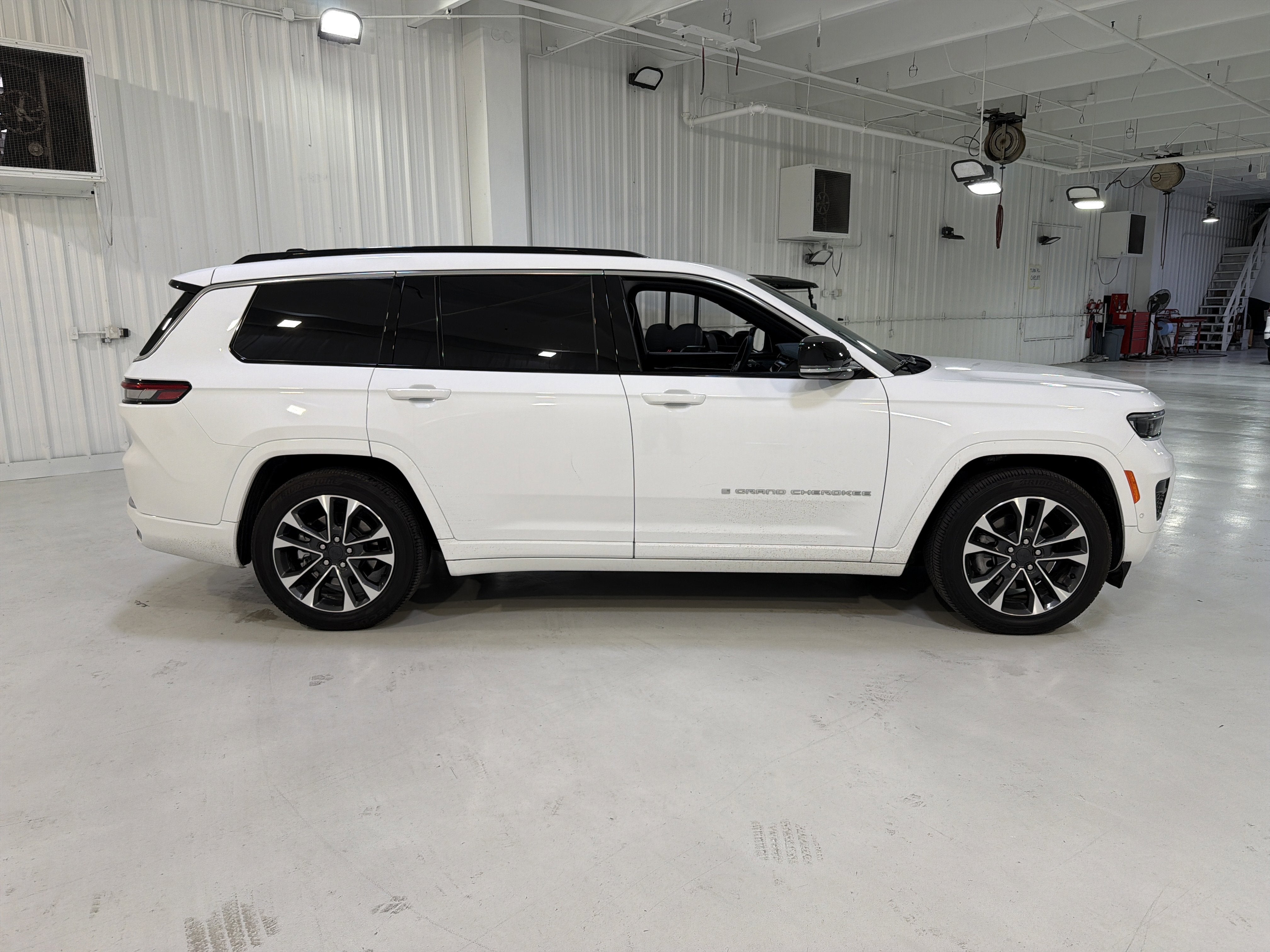 2025 Jeep Grand Cherokee L Overland