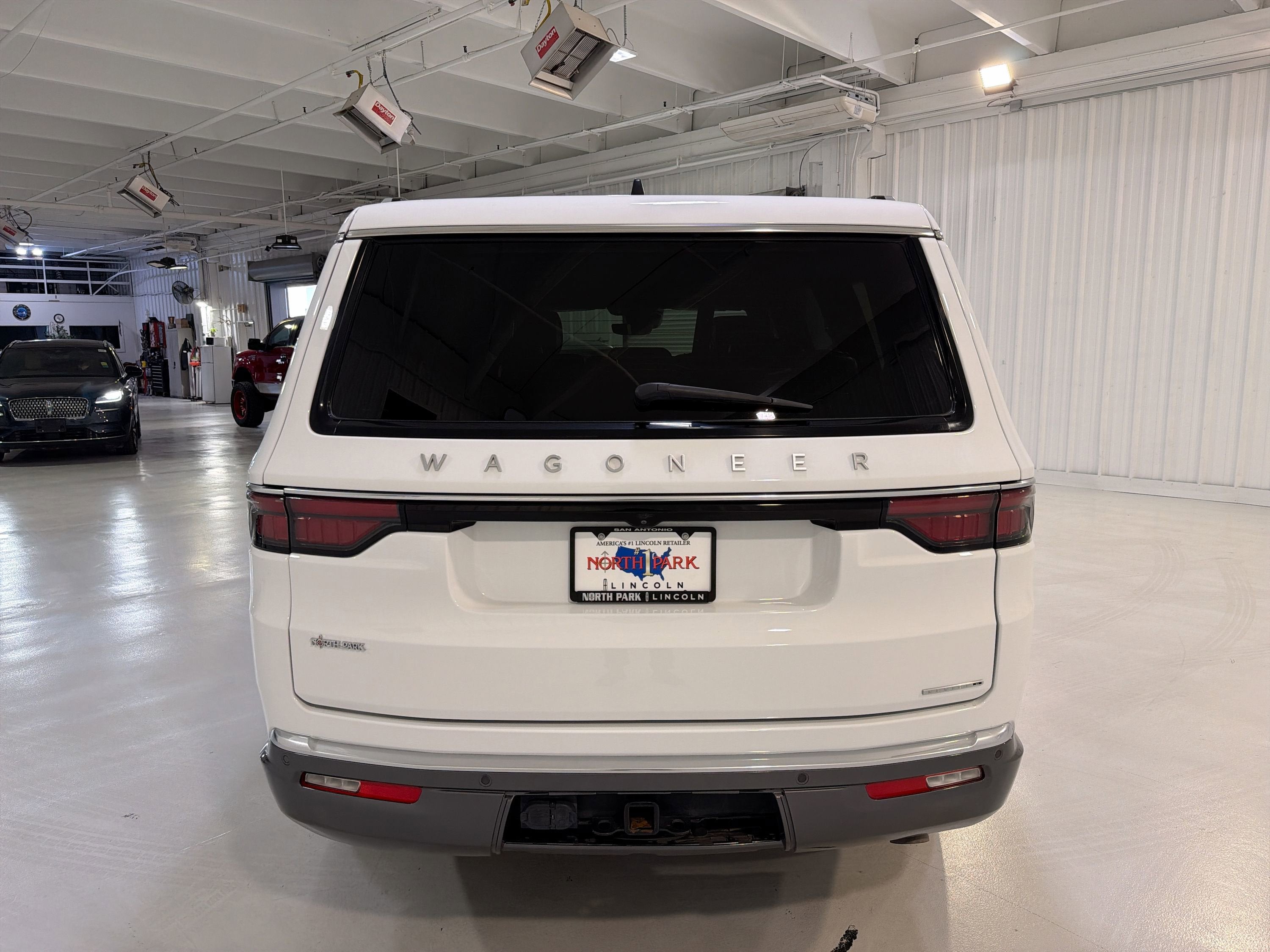 2022 Jeep Wagoneer Series II