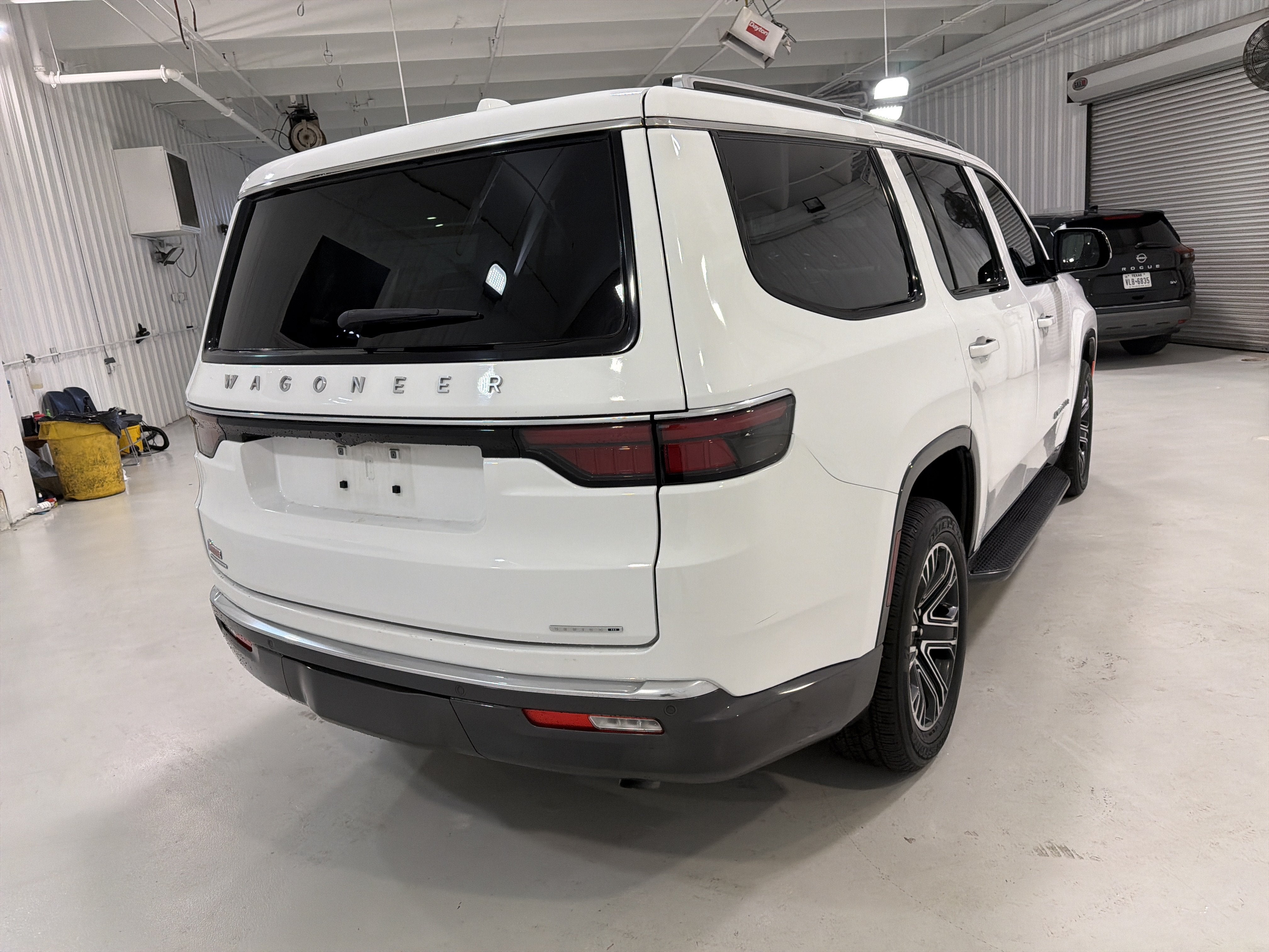 2022 Jeep Wagoneer Series III