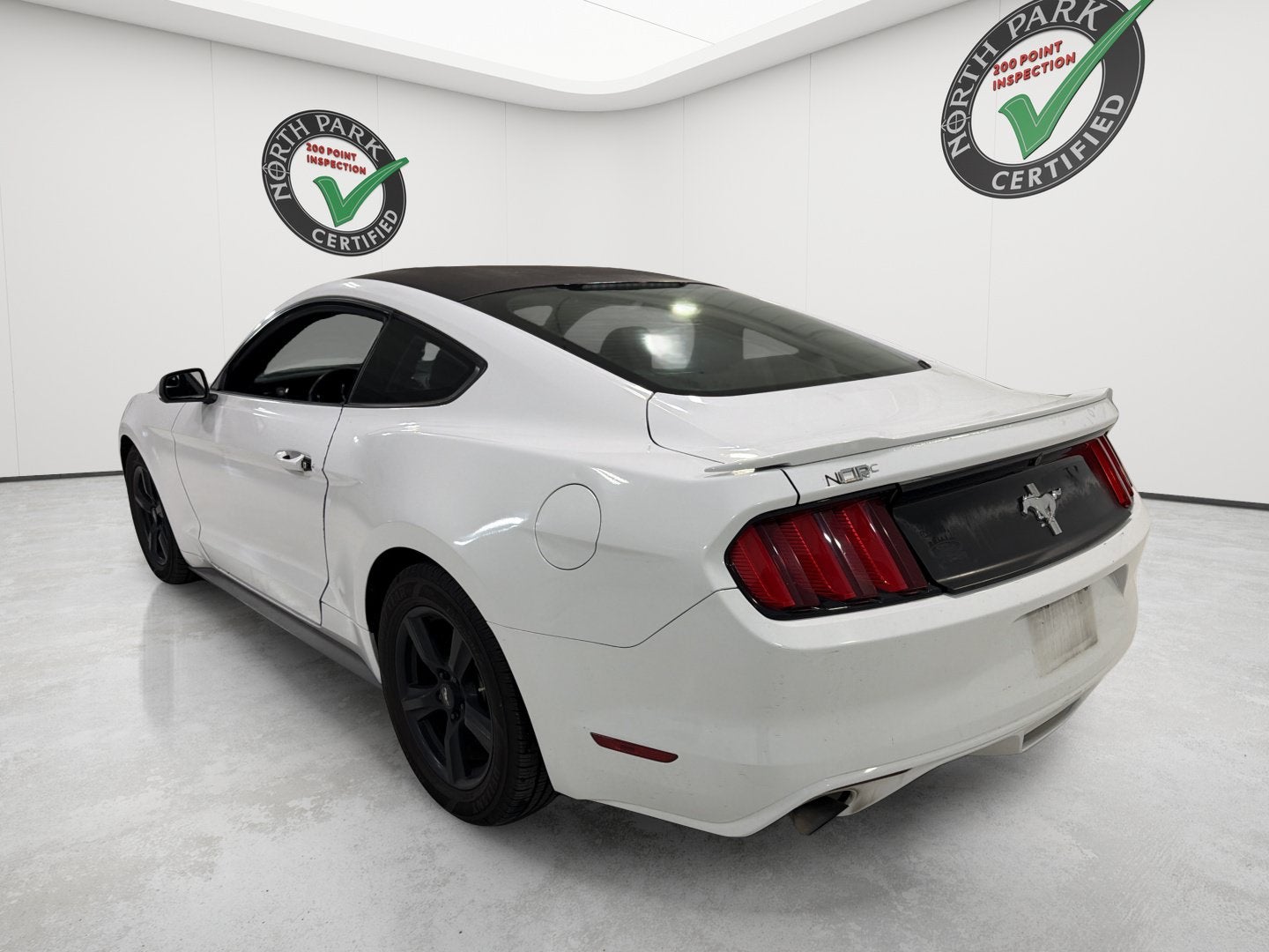 2015 Ford Mustang V6