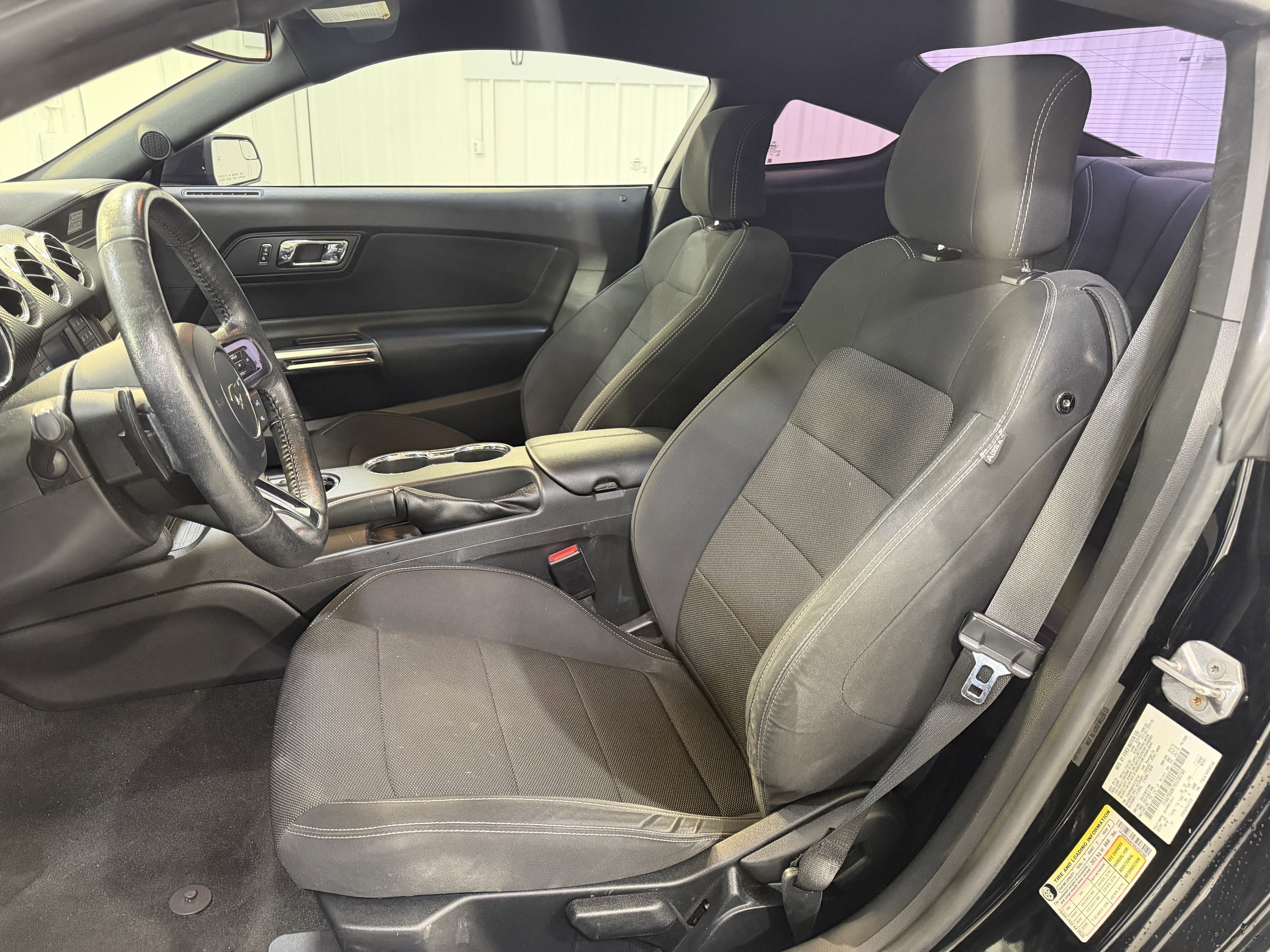 2017 Ford Mustang V6