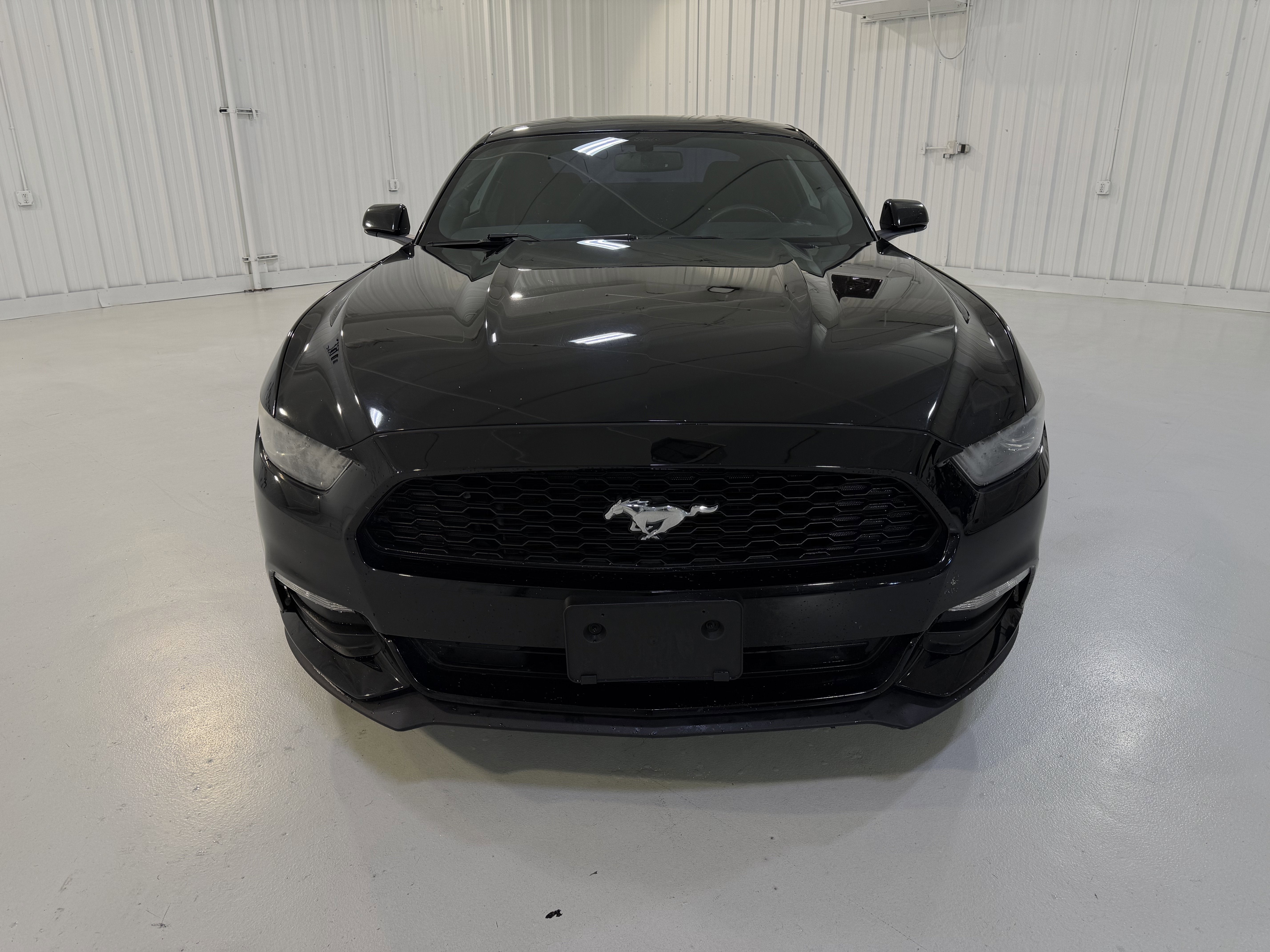2017 Ford Mustang V6